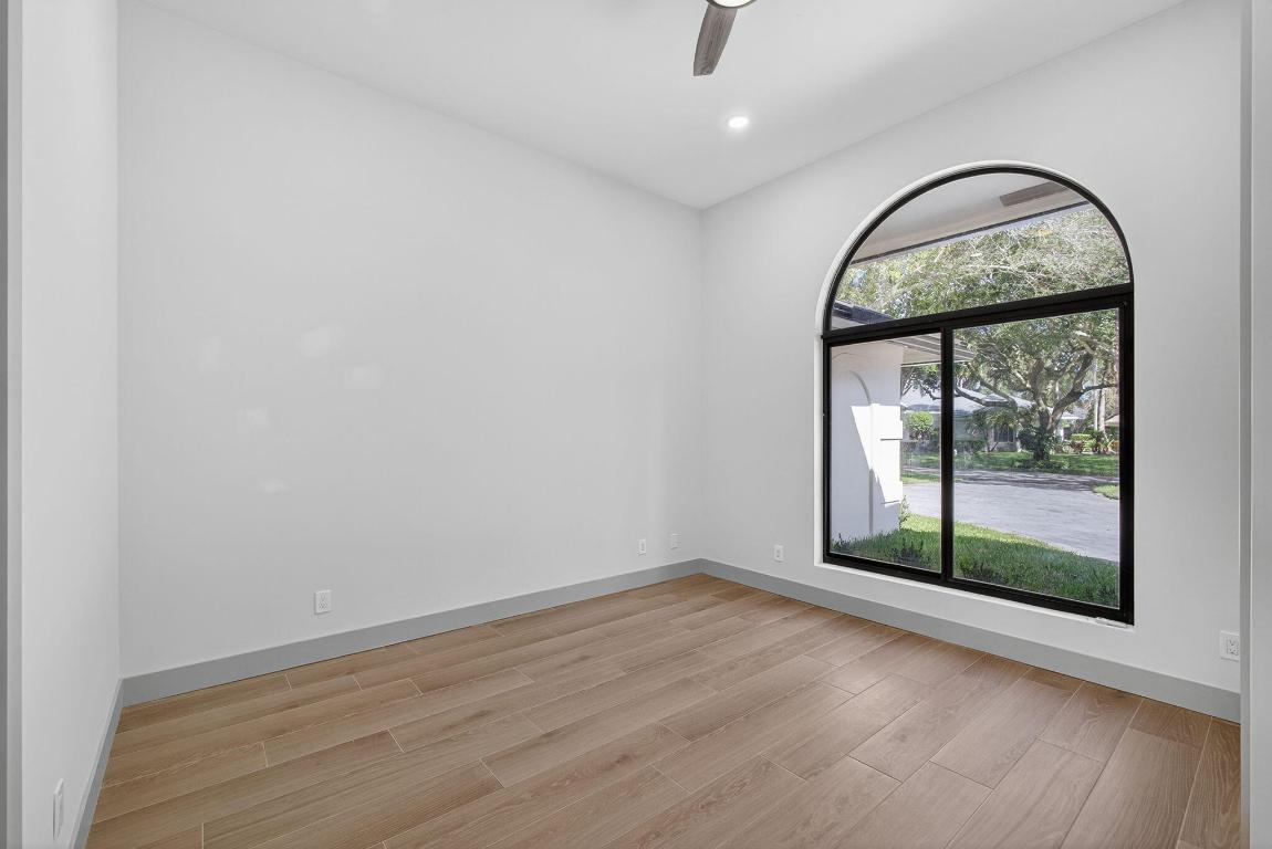 Heritage Oaks - Residential