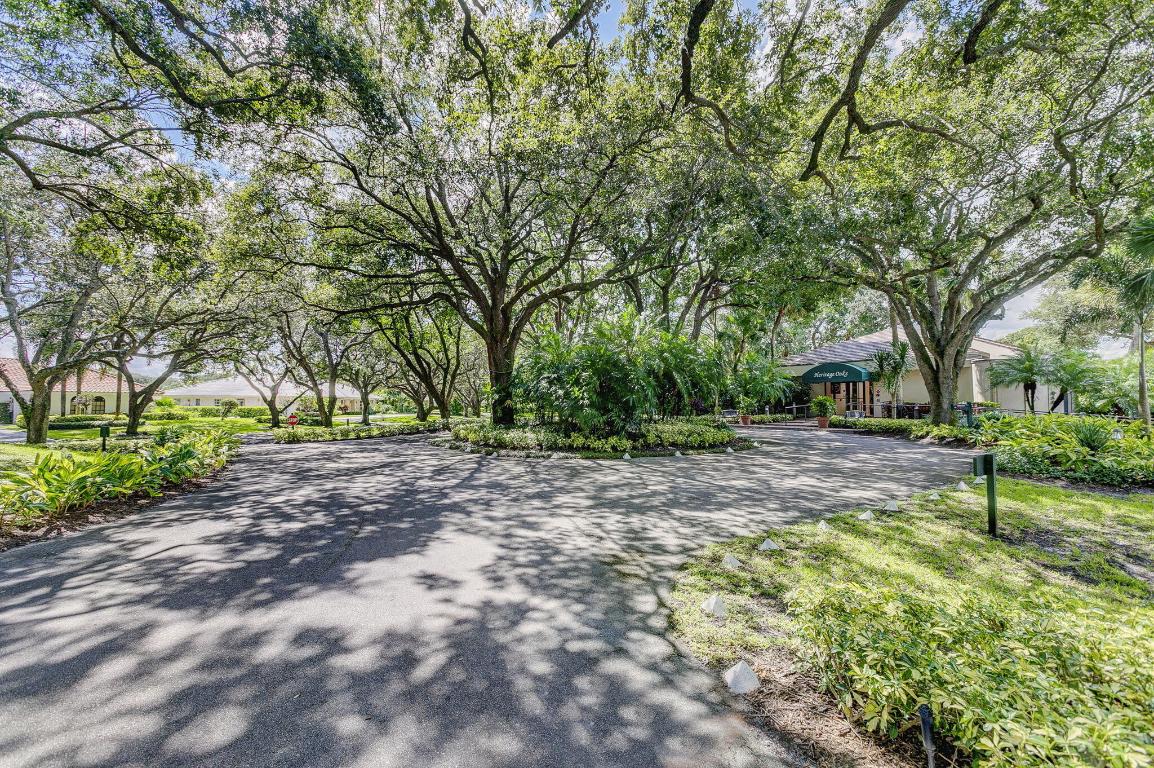 Heritage Oaks - Residential