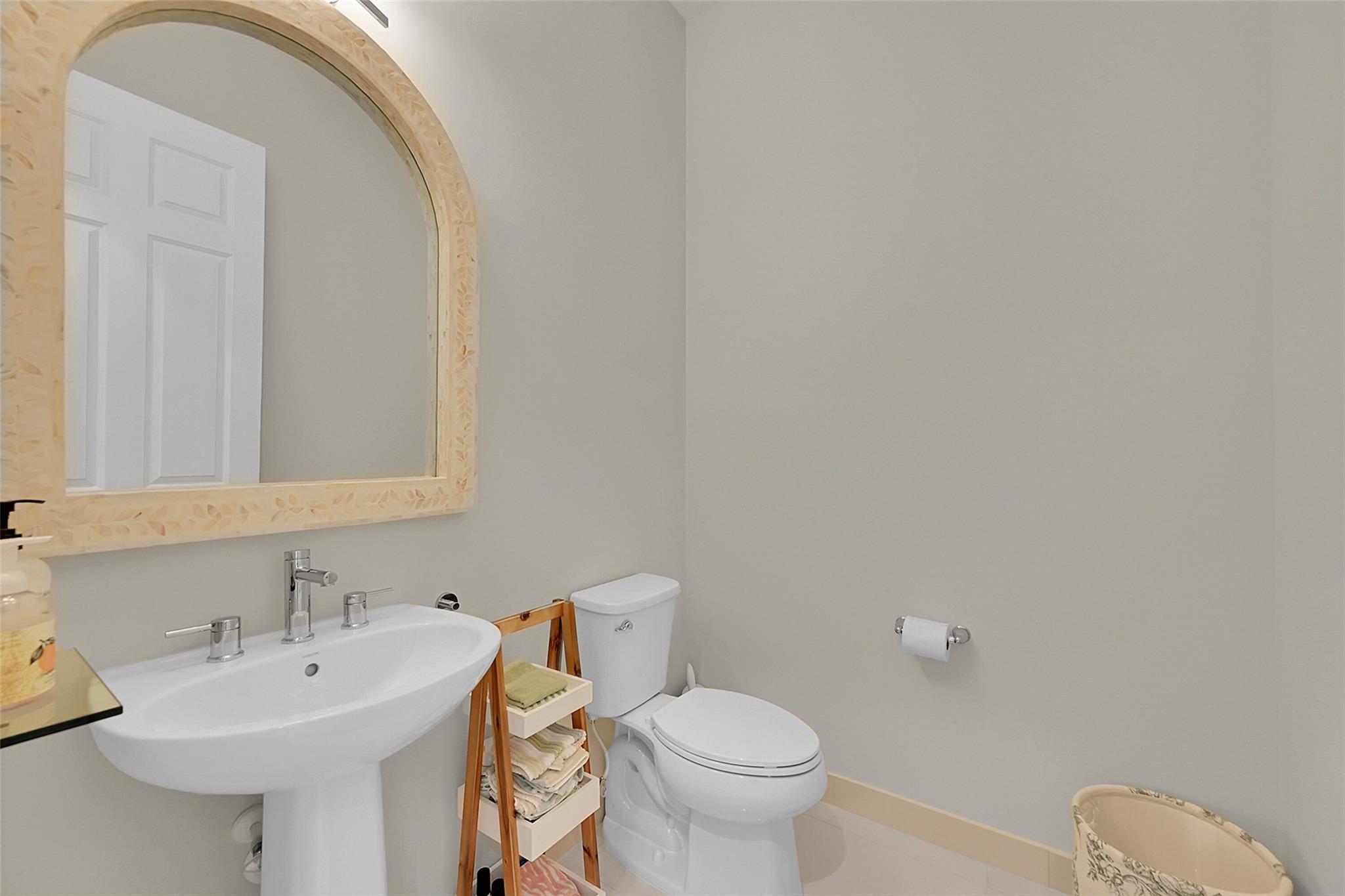 Parkland Royale 182-60 B - Residential