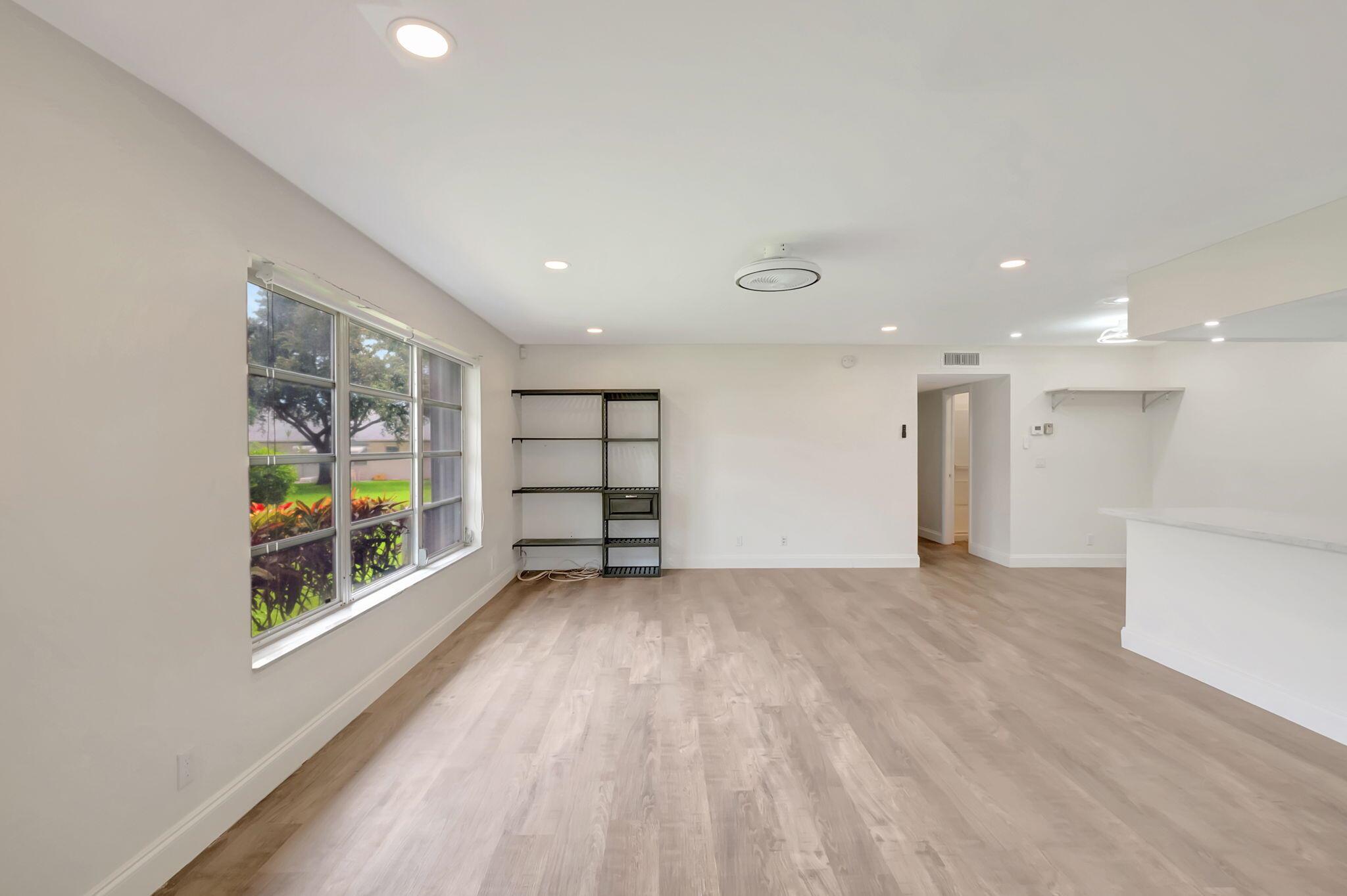 1217 S Drive Way A