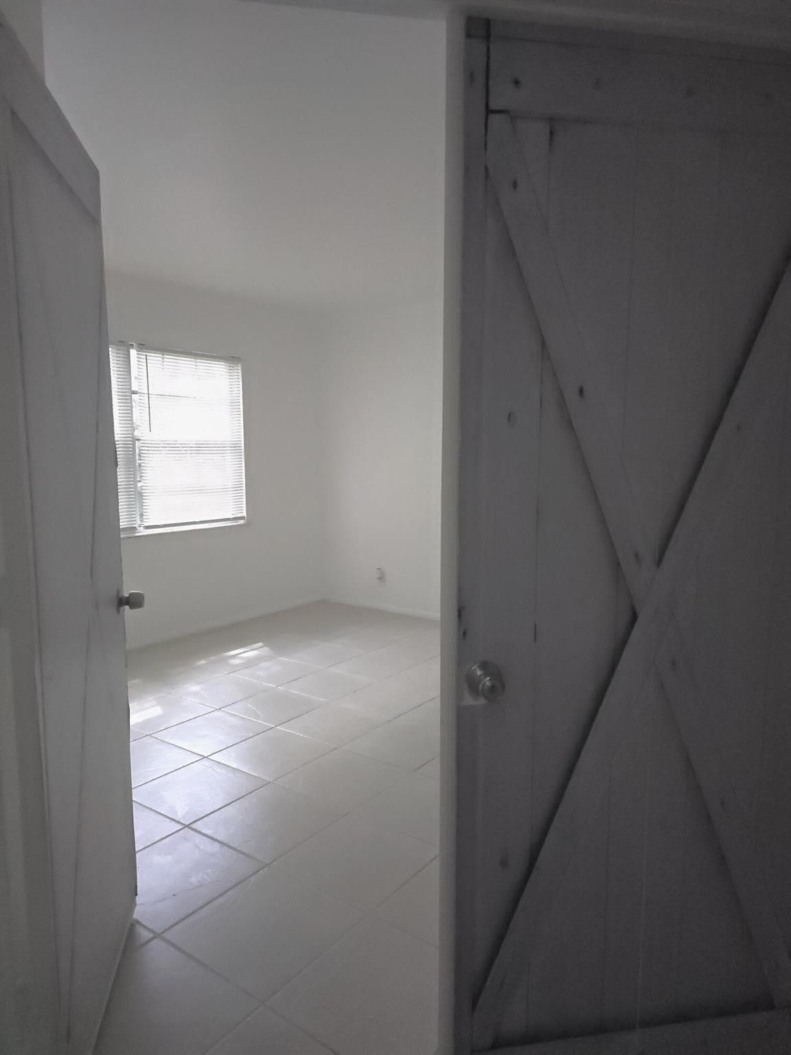 MIDPORT PLACE I, A CONDOM - Residential Lease