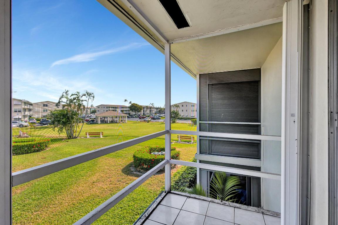 STERLING VILLAGE 320 CONDO - Residential