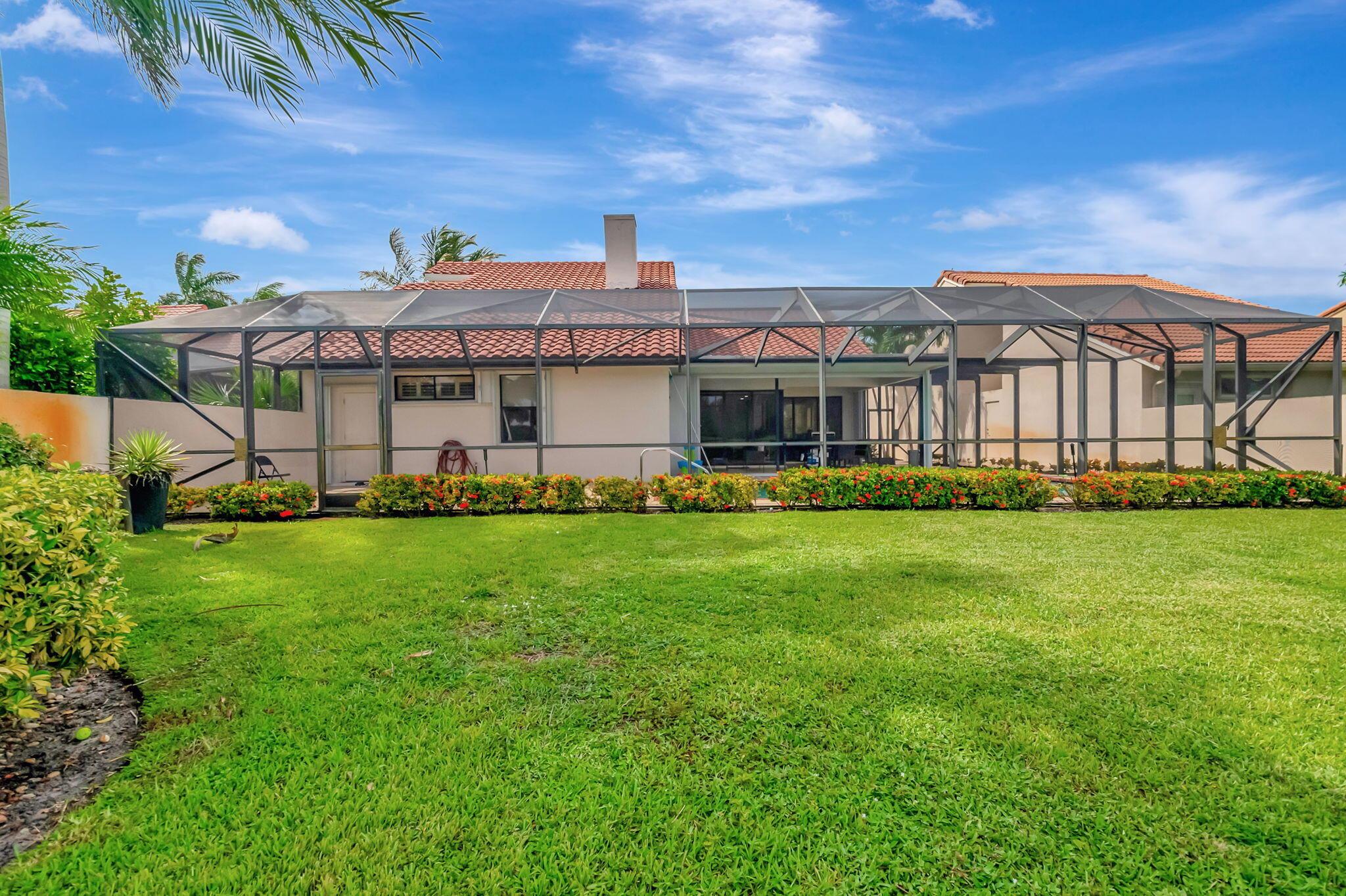 BOCA GREENS - Residential