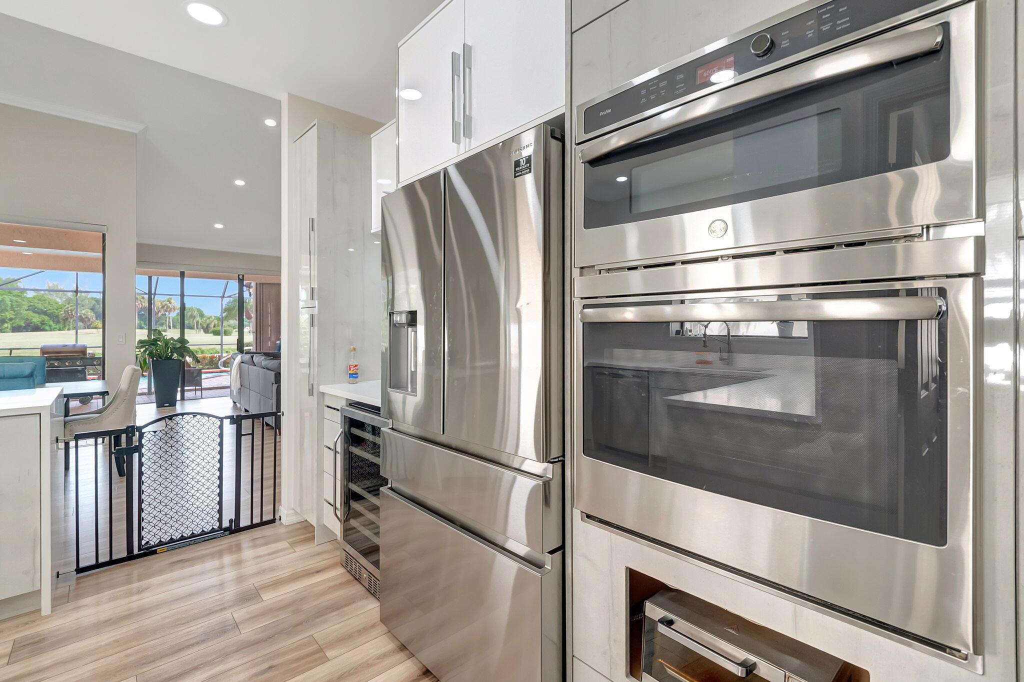 BOCA GREENS - Residential