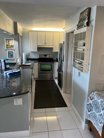 JUPITER BAY ONE THRU SIX - Residential Lease