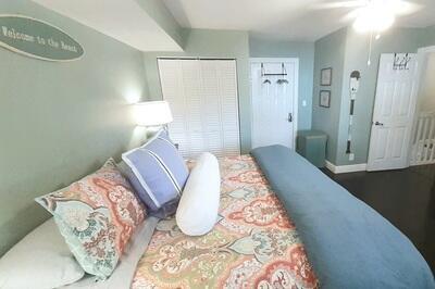 JUPITER BAY ONE THRU SIX - Residential Lease