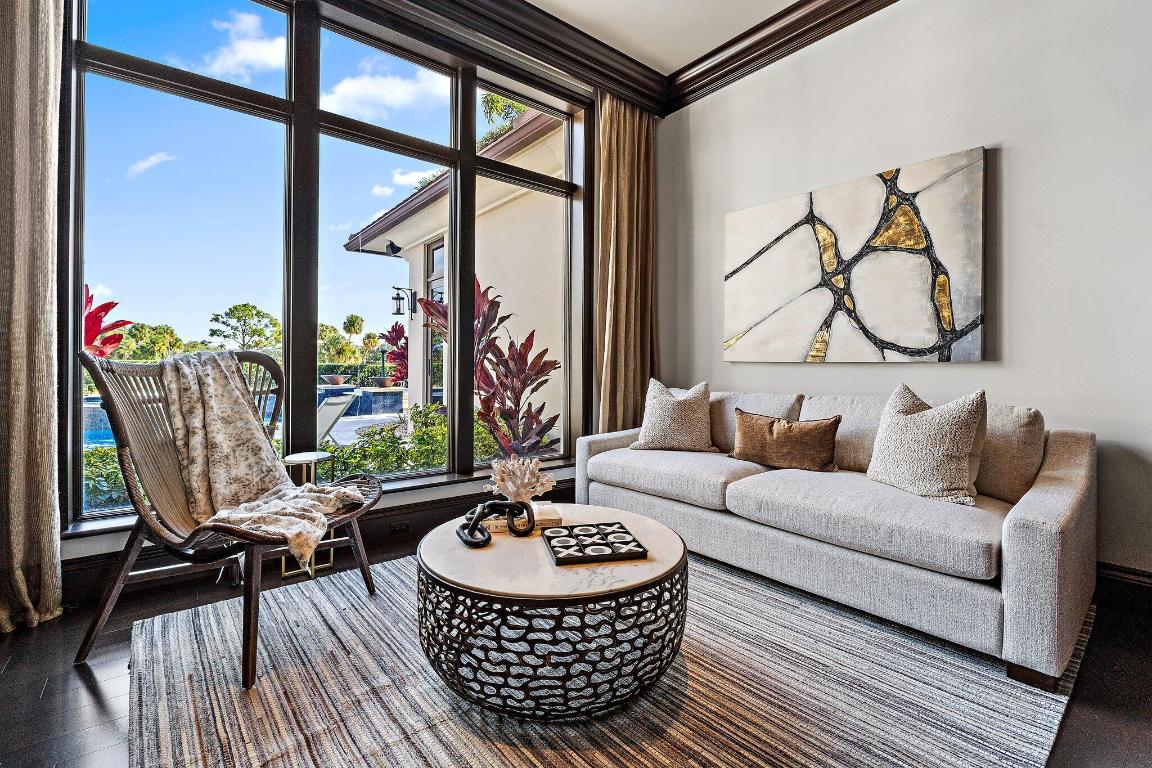 OLD PALM - Residential