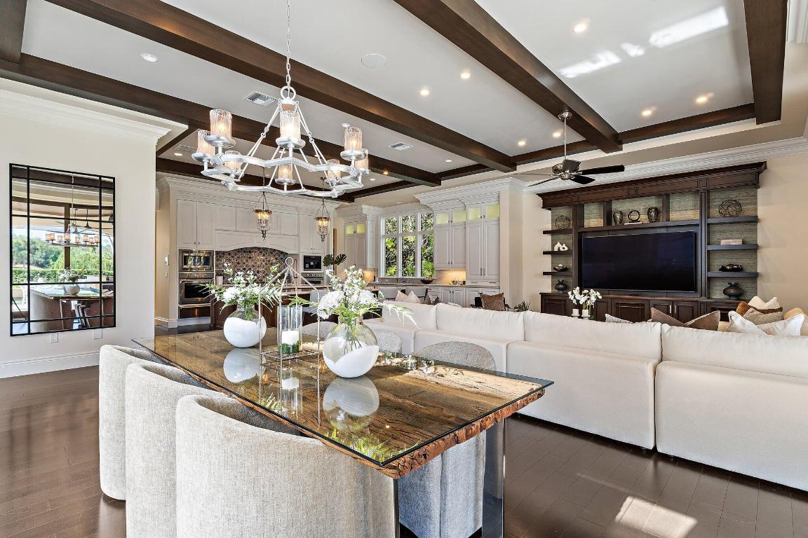 OLD PALM - Residential