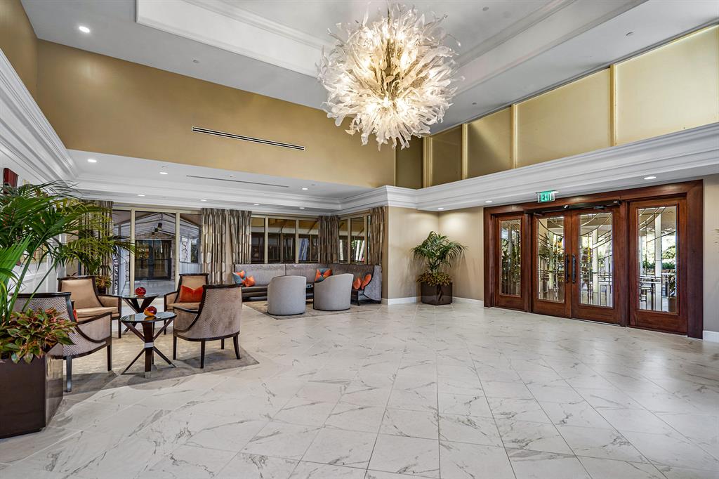 EASTGATE AT HUNTERS RUN CONDO - Residential