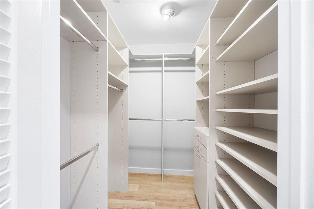 EASTGATE AT HUNTERS RUN CONDO - Residential