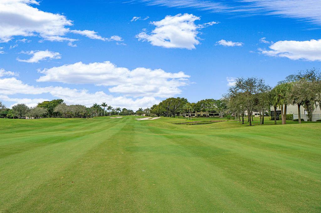 EASTGATE AT HUNTERS RUN CONDO - Residential