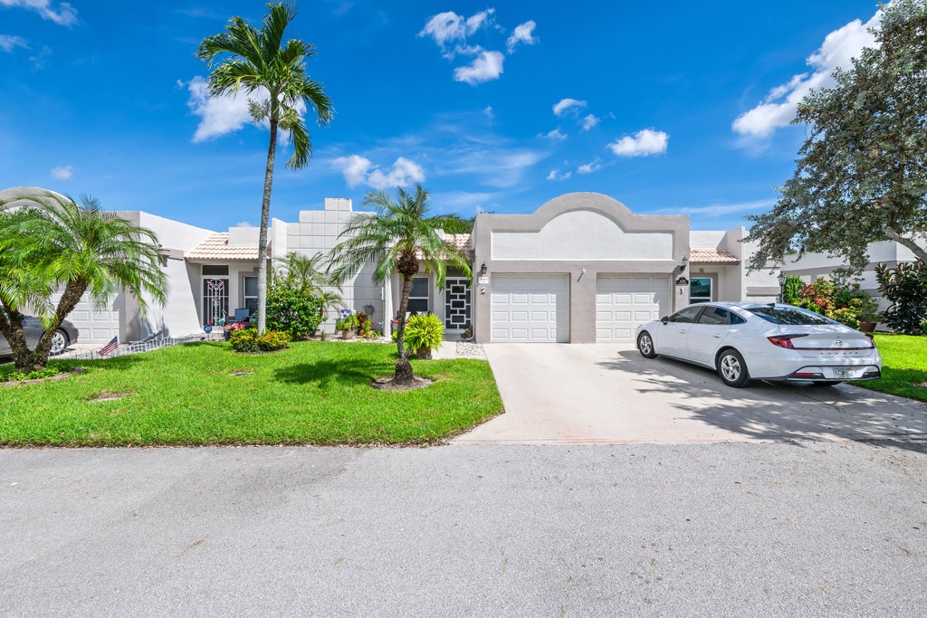 Photo of 9095 FLYNN Circle #2, Boca Raton, FL 33496 (MLS # B26085820)