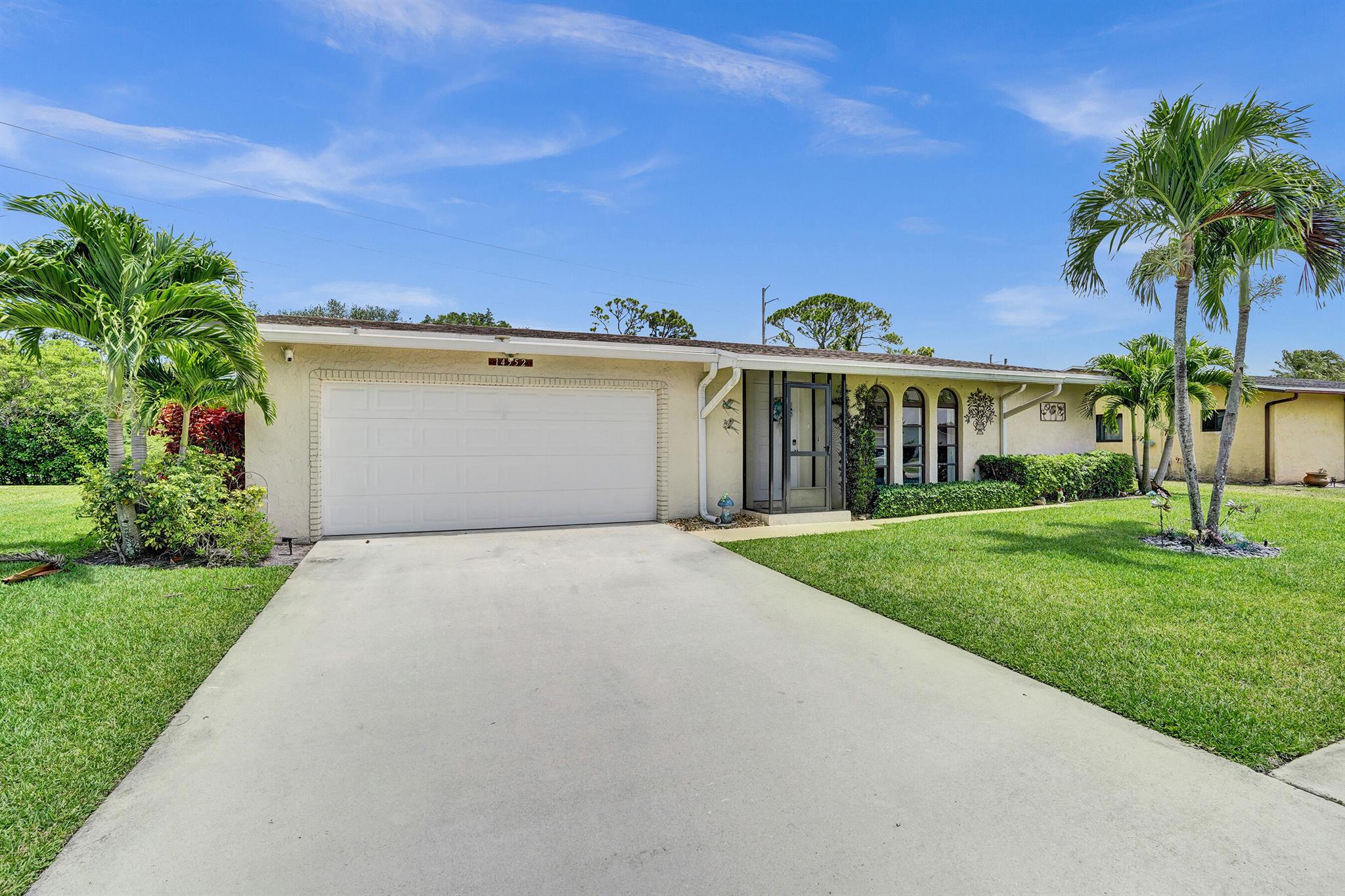 14552 Shadow Wood Lane