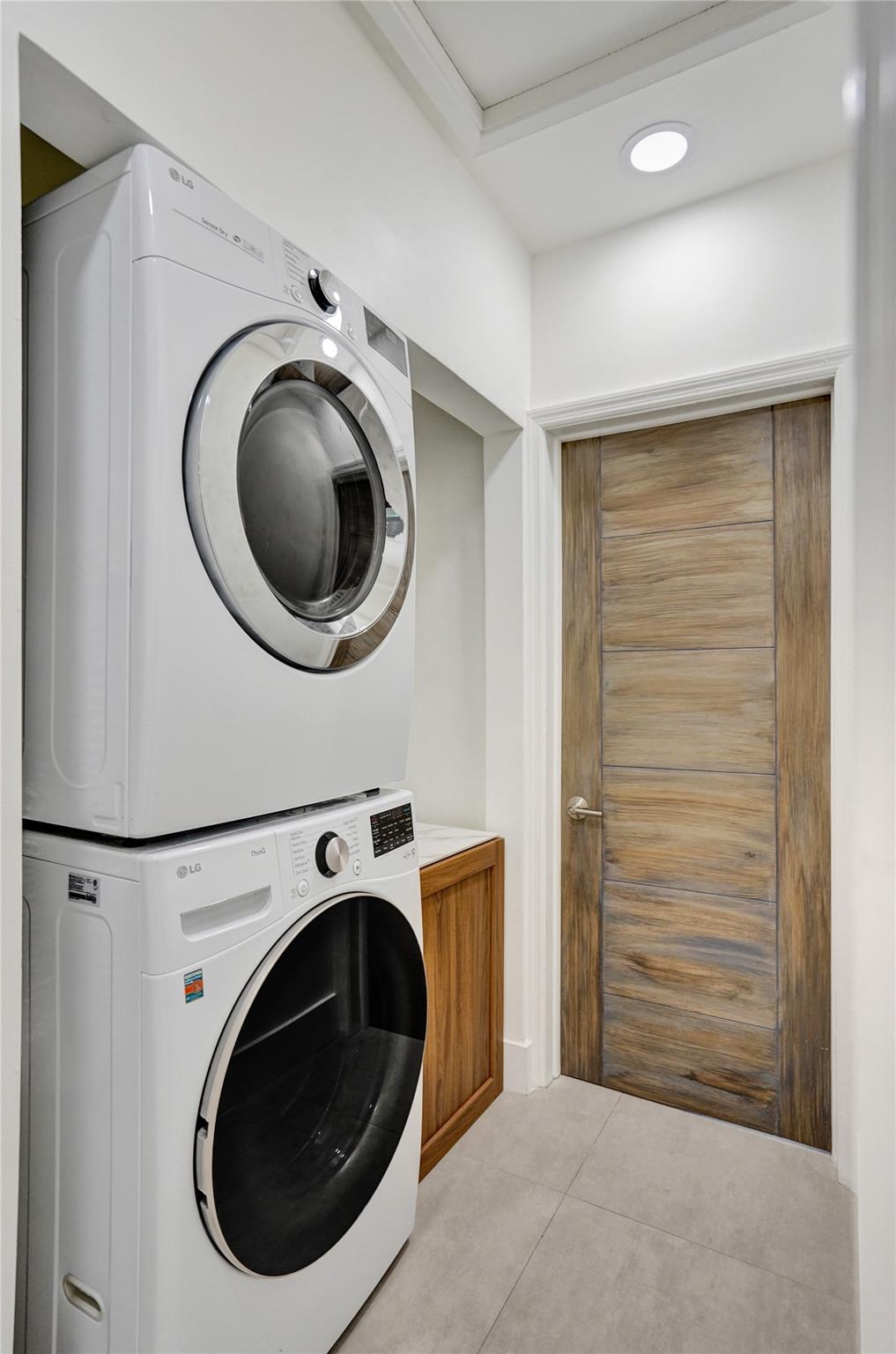 Progresso 2-18 D - Residential Lease