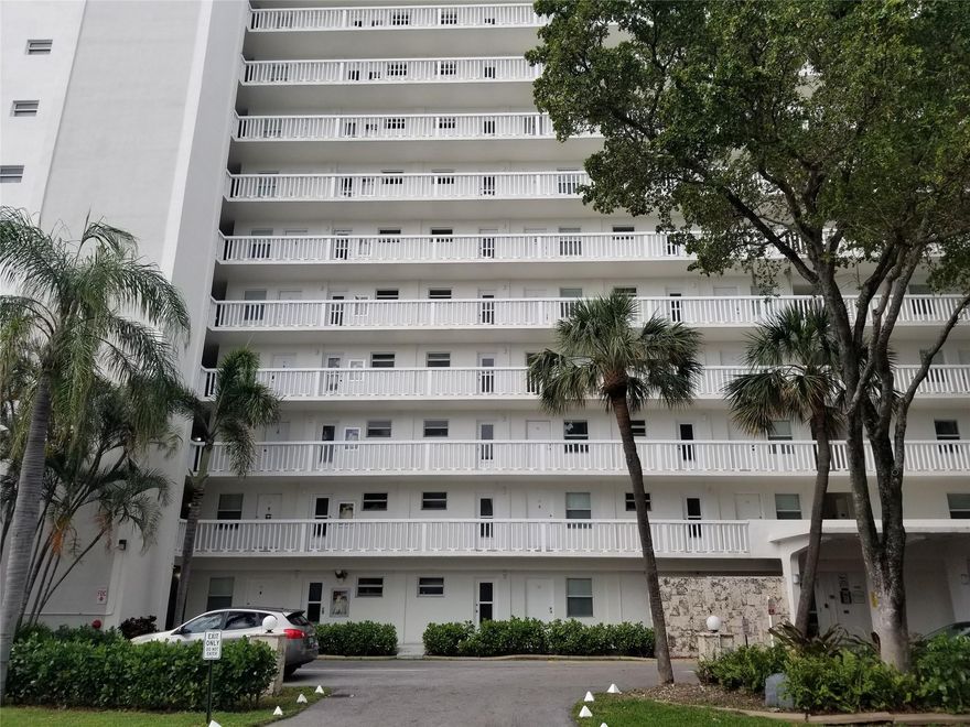 HIGHEST AND BEST DEADLINE FOR OFFERS IS 5.30.24  1159 PMSELLER WILL RESPOND TO ALL OFFERS AFTER  5.28.24 .. SEE ROKER REMARKS....BANK FORECLOSURE...PROPERTY SOLD AS-IS NO REPAIRS.. CORNER UNIT. CLOSE TO BEACH AND SHOPPING.RENTALS ALLOWED FIRST YEAR....   ONLY ONCE PER YEAR... SEE CONDO RULES IN DOCUMENTS/ ATTACHMENTS.