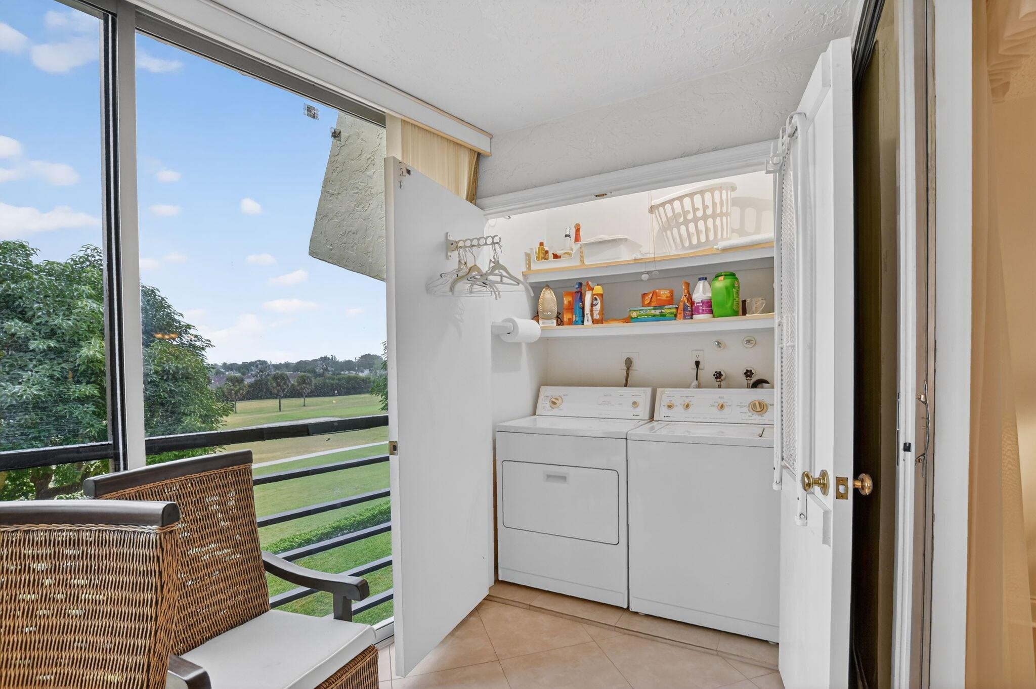 BARWOOD CONDO - Residential