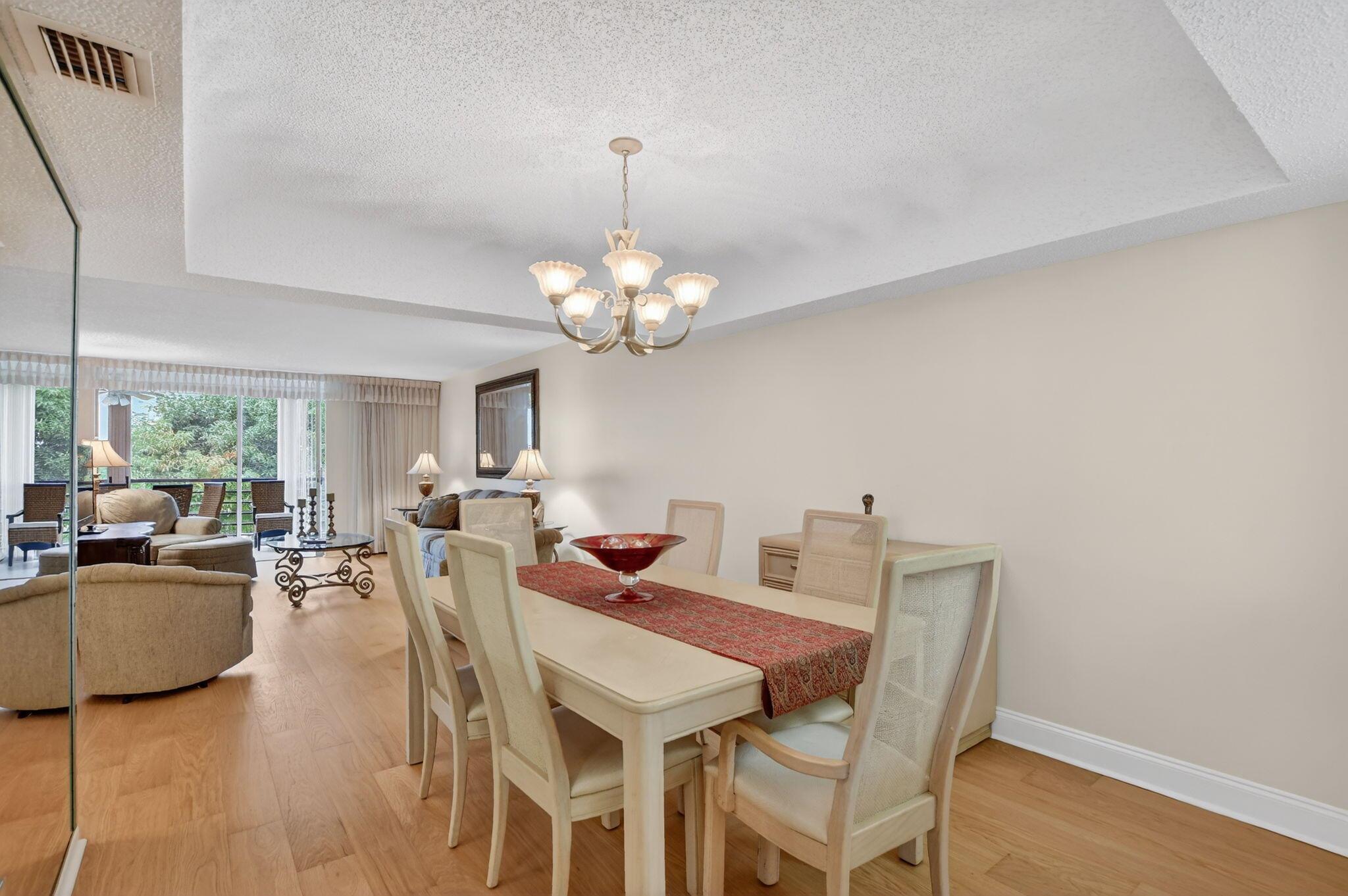 BARWOOD CONDO - Residential