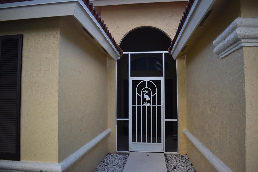 Photo of 6206 Indian Forest Circle, Lake Worth, FL 33463 (MLS # R11145002)