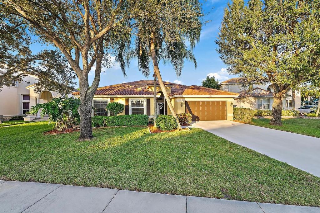 Photo of 6206 Indian Forest Circle, Lake Worth, FL 33463 (MLS # R11145002)