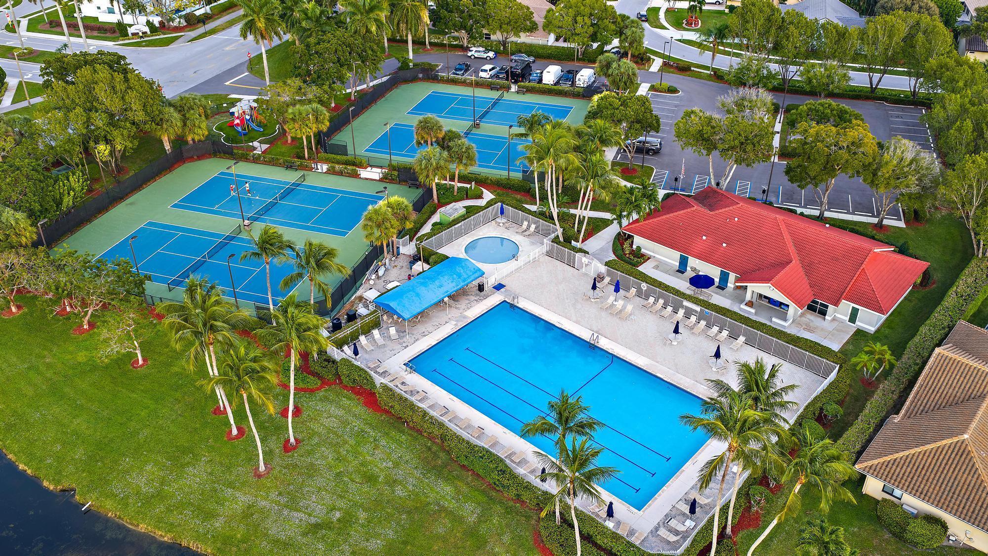 WINSTON TRAILS PAR 18 - Residential