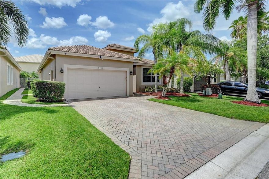 MUST SEE! This beautiful, modern, updated, Continental Home features 4-bedroom, 2-bath home with pool, impact windows/doors, and views of the lake.  In the sought-after desirable Wyndham Lakes. This home has many upgrades:2022 Mohawk Laminate in bedrooms, 2021 new kitchen cabinets.2020 Huge walk-in pantry with built in shelves, two linen closets with new built-in shelves, master bedroom custom closet organizer, 4th bedroom custom closet organizer.2020 resurfaced the pool with infinite edge, salt chlorinator, new waterline tile, travertine French pattern around pool and walkway. 2020: exterior paint, interior paint, kitchen new granite counter tops and backsplash, tile grout cleaned and sealed, new pool light.HOA includes lawn care, hedge trimming and front entrance/gate. MUST SEE! This beautiful, modern, updated, Continental Home features 4-bedroom,2 bath home with pool, impact windows/doors, and views of the lake.  In the sought-after desirable Wyndham Lakes. This home has many upgrades:2022 Mohawk Laminate in bedrooms, 2021 new kitchen cabinets.2020 Huge walk-in pantry with built in shelves, two linen closets with new built-in shelves, master bedroom custom closet organizer, 4th bedroom custom closet organizer.2020 resurfaced the pool with infinite edge, salt chlorinator, new waterline tile, travertine French pattern around pool and walkway. 2020: exterior paint, interior paint, kitchen new granite counter tops and backsplash, tile grout cleaned and sealed, new pool light.2019: impact windows and French doors, 2''blinds in bedrooms, 2020 Plantation Shutters family room and living room.   2018: replaced vanity and installed granite countertop in 2nd bath. complete a/c inside and out, new water heater. Garbage disposal. Brazilian Cherry Engineered Hardwood.HOA includes lawn care, hedge trimming and front entrance/gate.