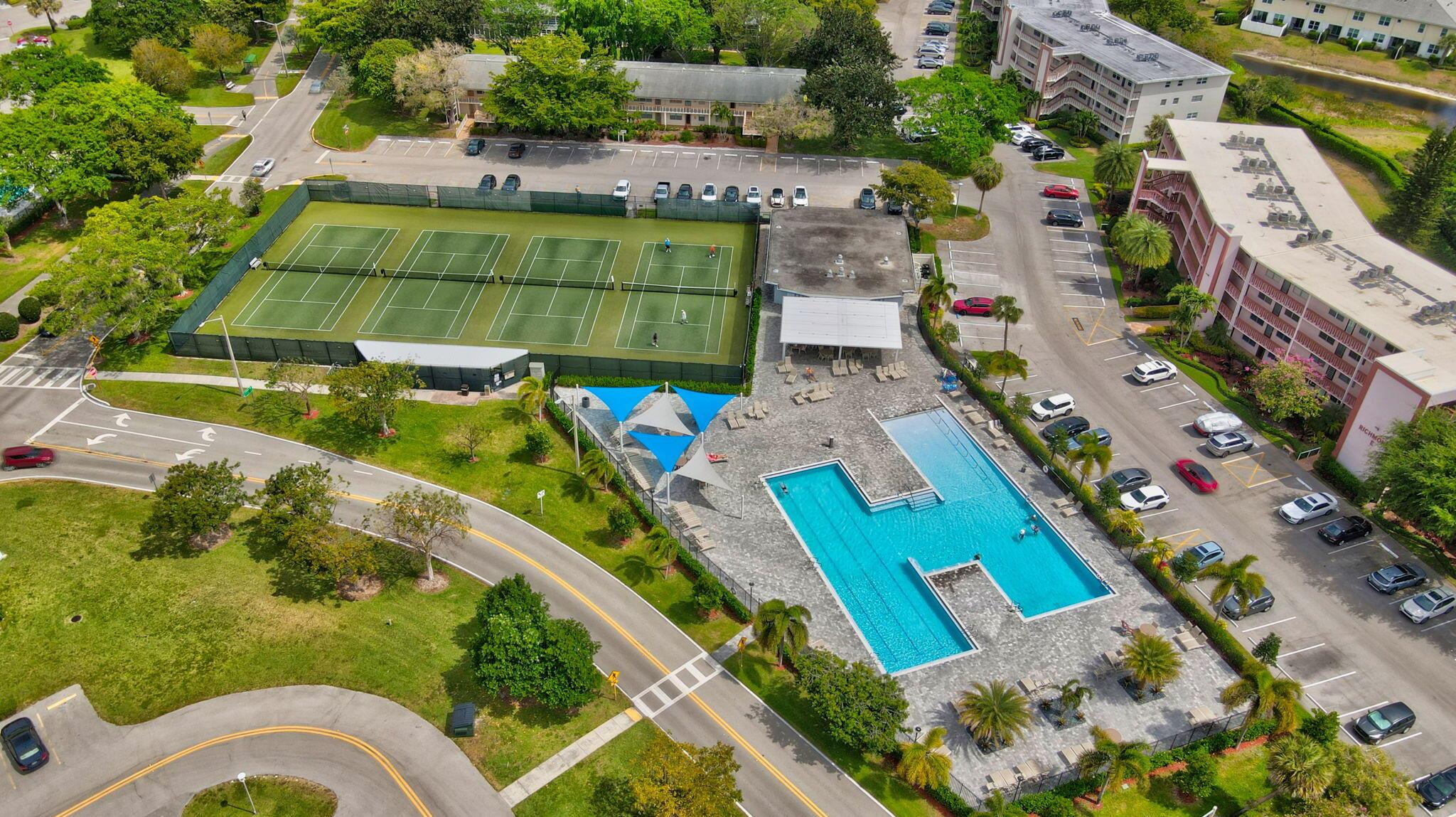 CENTURY VILLAGE EAST RICH - Residential