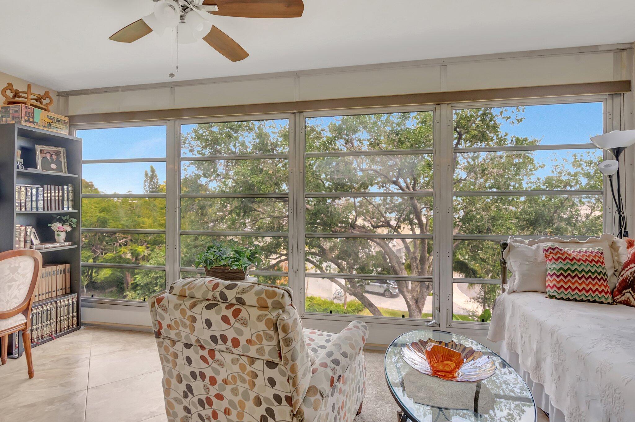 CENTURY VILLAGE EAST RICH - Residential