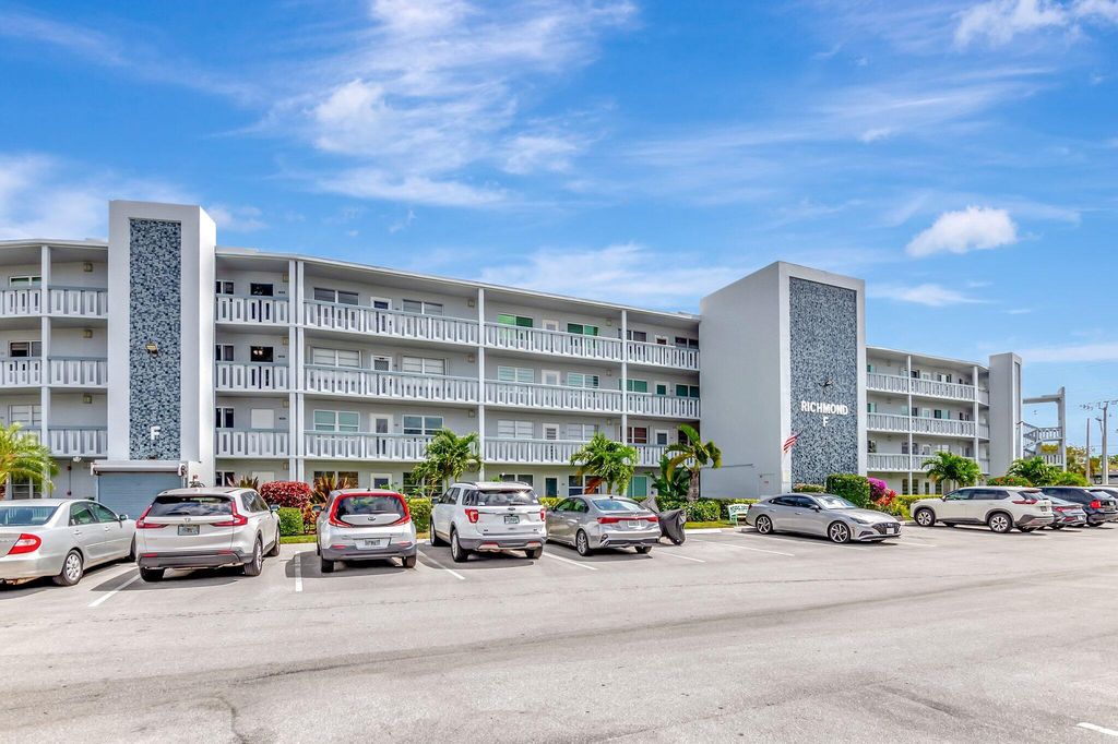 Photo of 453 Richmond F #453, Deerfield Beach, FL 33442 (MLS # R11145050)