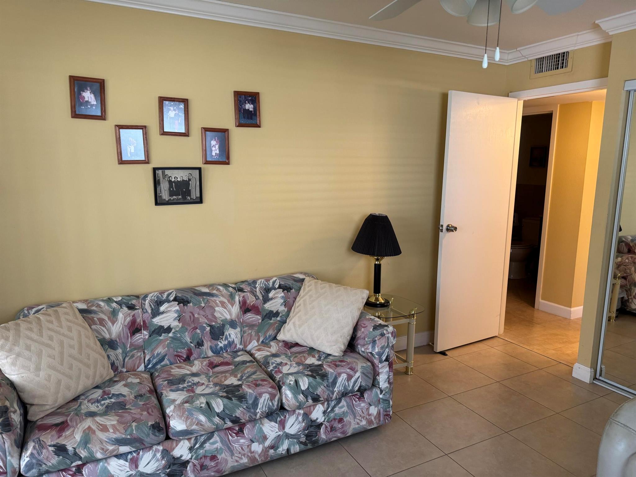 KINGS POINT SAXONY CONDOS - Residential