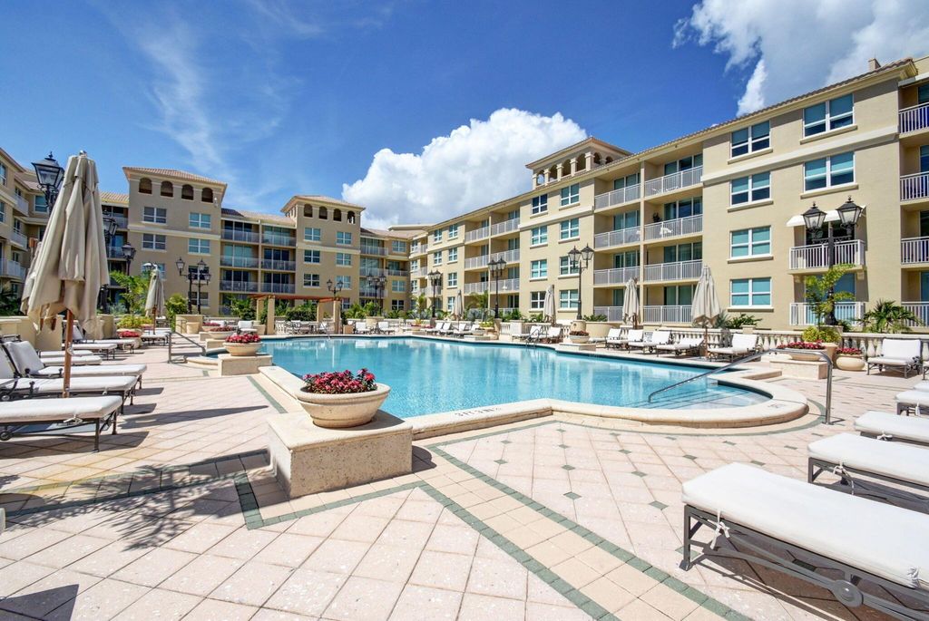 Photo of 99 SE Mizner Boulevard #602, Boca Raton, FL 33432 (MLS # R11113368)