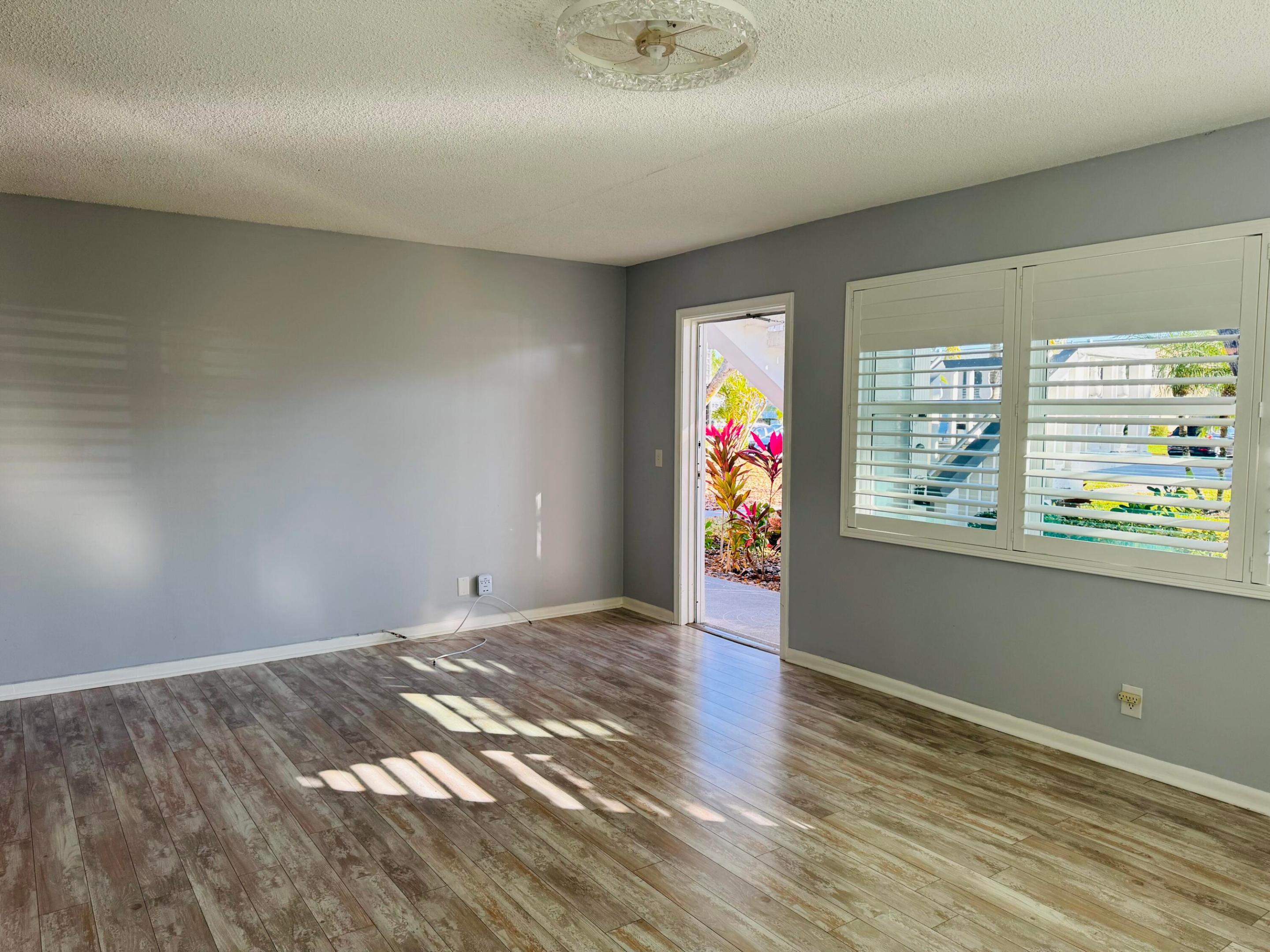 WINDSOR CONDOS - Residential