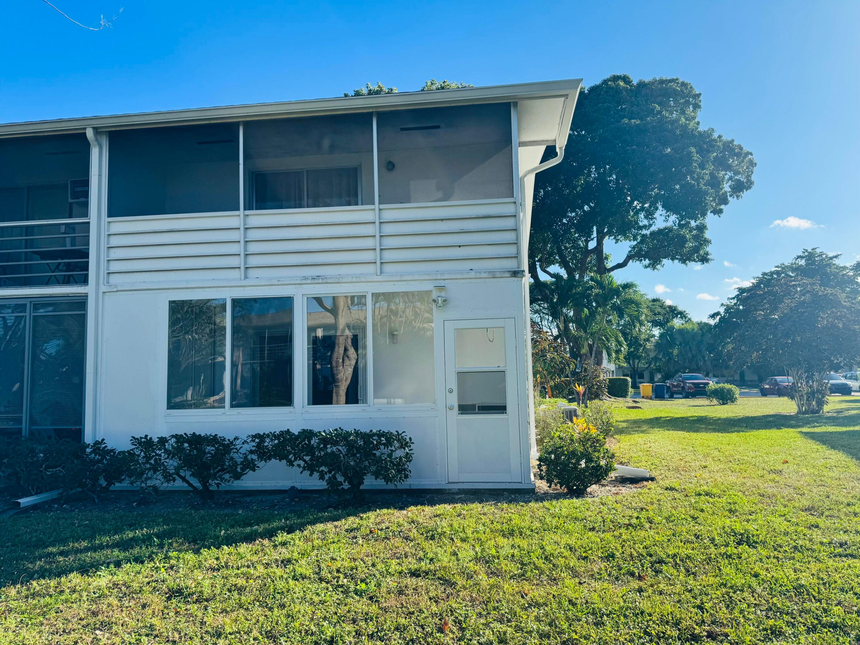 WINDSOR CONDOS - Residential