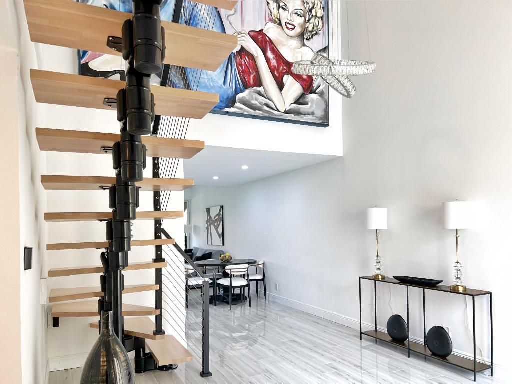 Photo of 218 Old Meadow Way, Palm Beach Gardens, FL 33418 (MLS # R11122429)