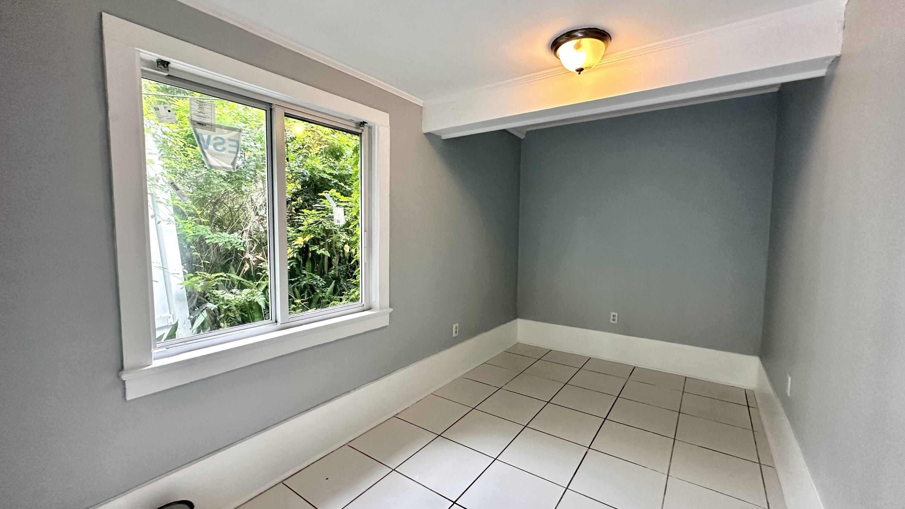 LAKE WORTH TOWN OF - Residential Lease