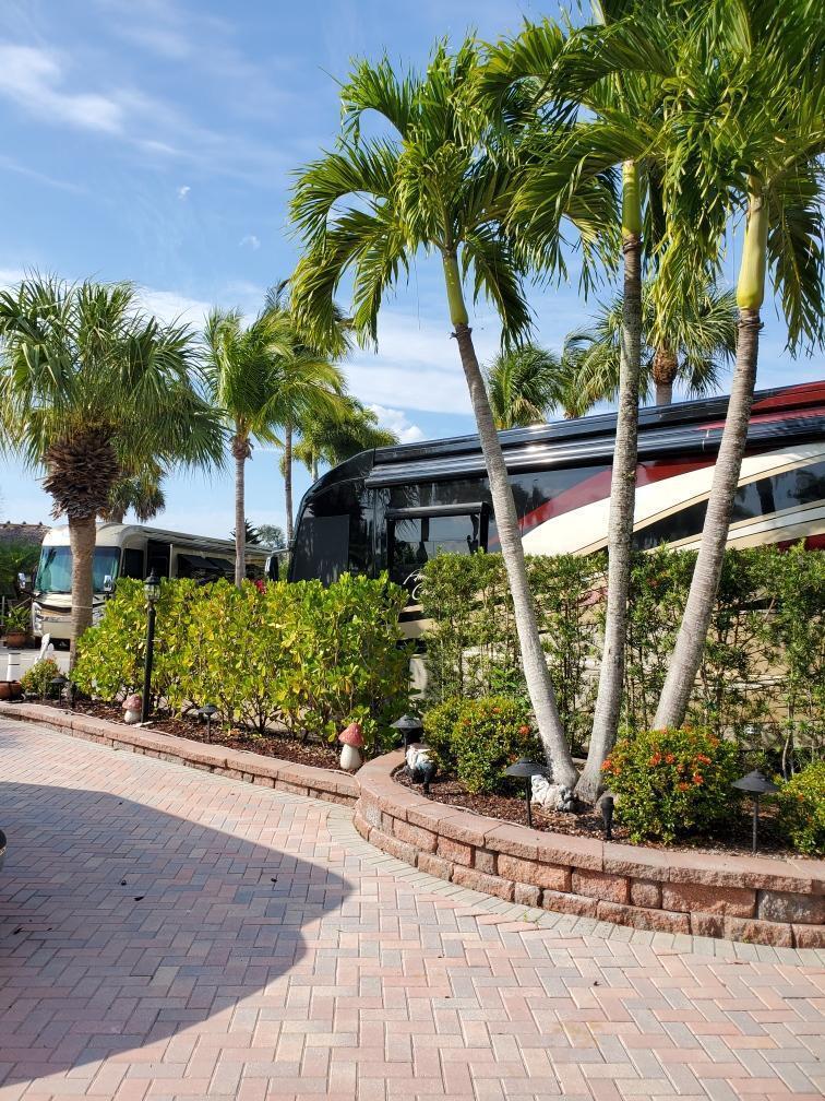 OUTDOOR RESORTS AT ST LUC - Land