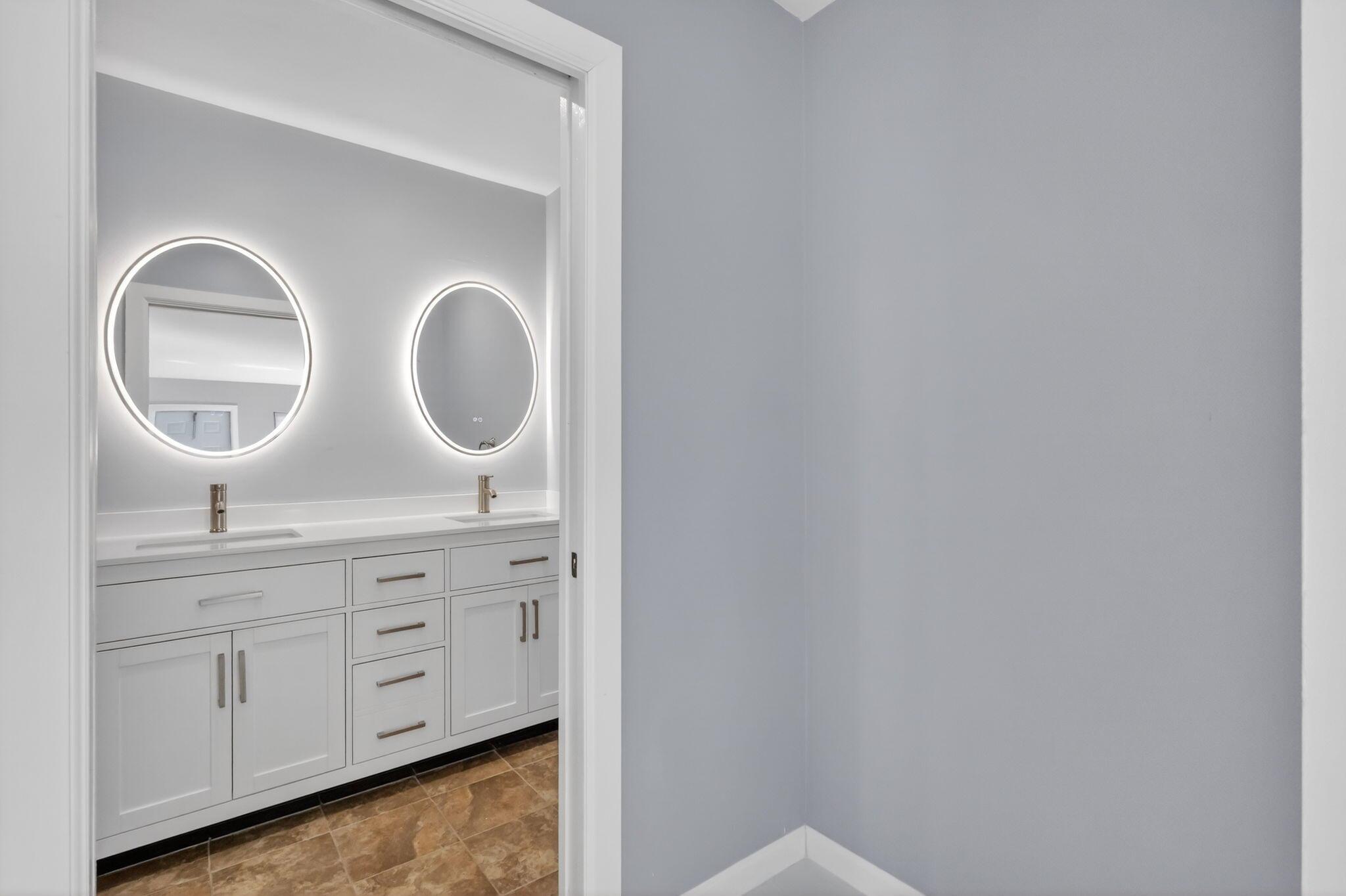 HIGH POINT - Residential