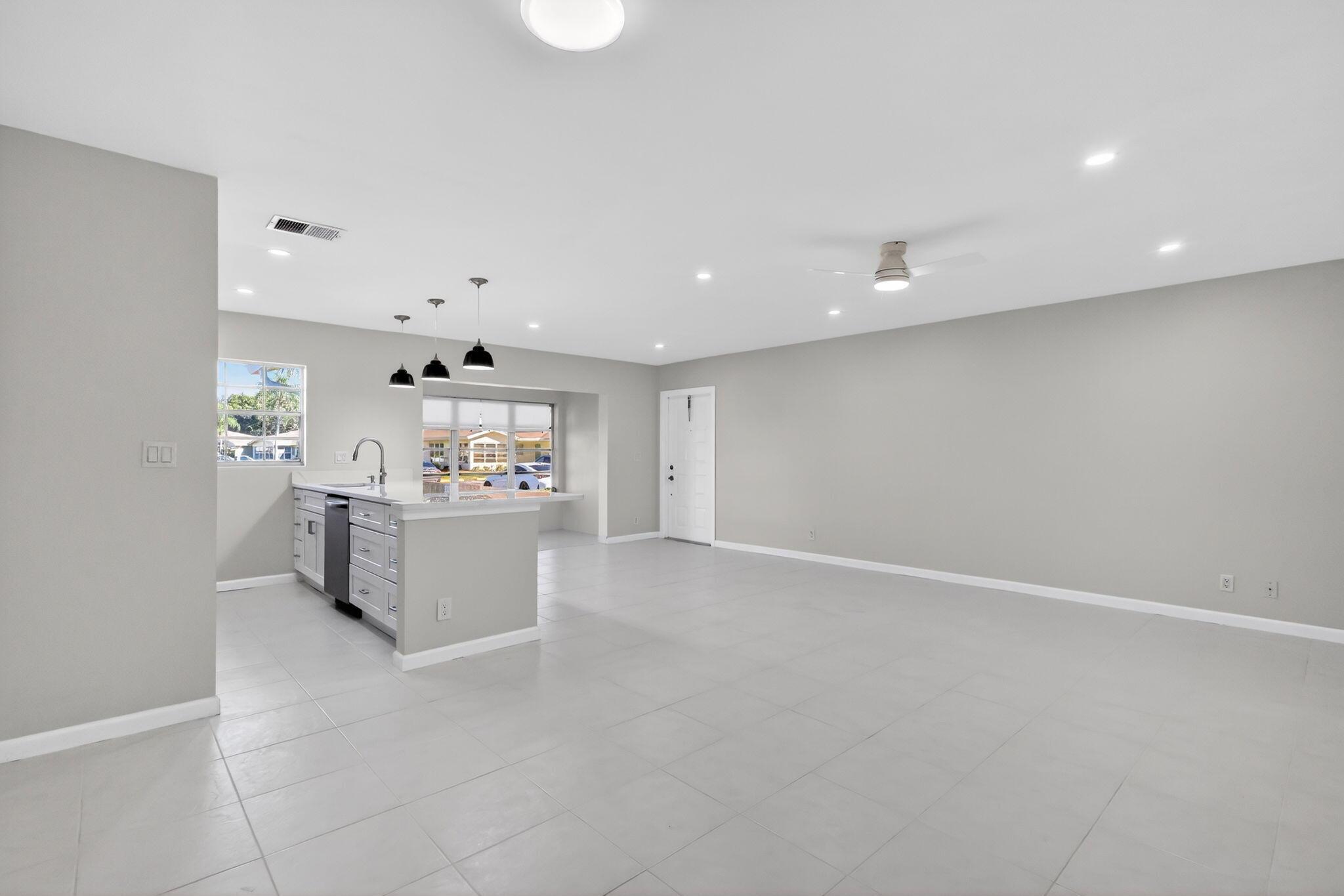 HIGH POINT - Residential