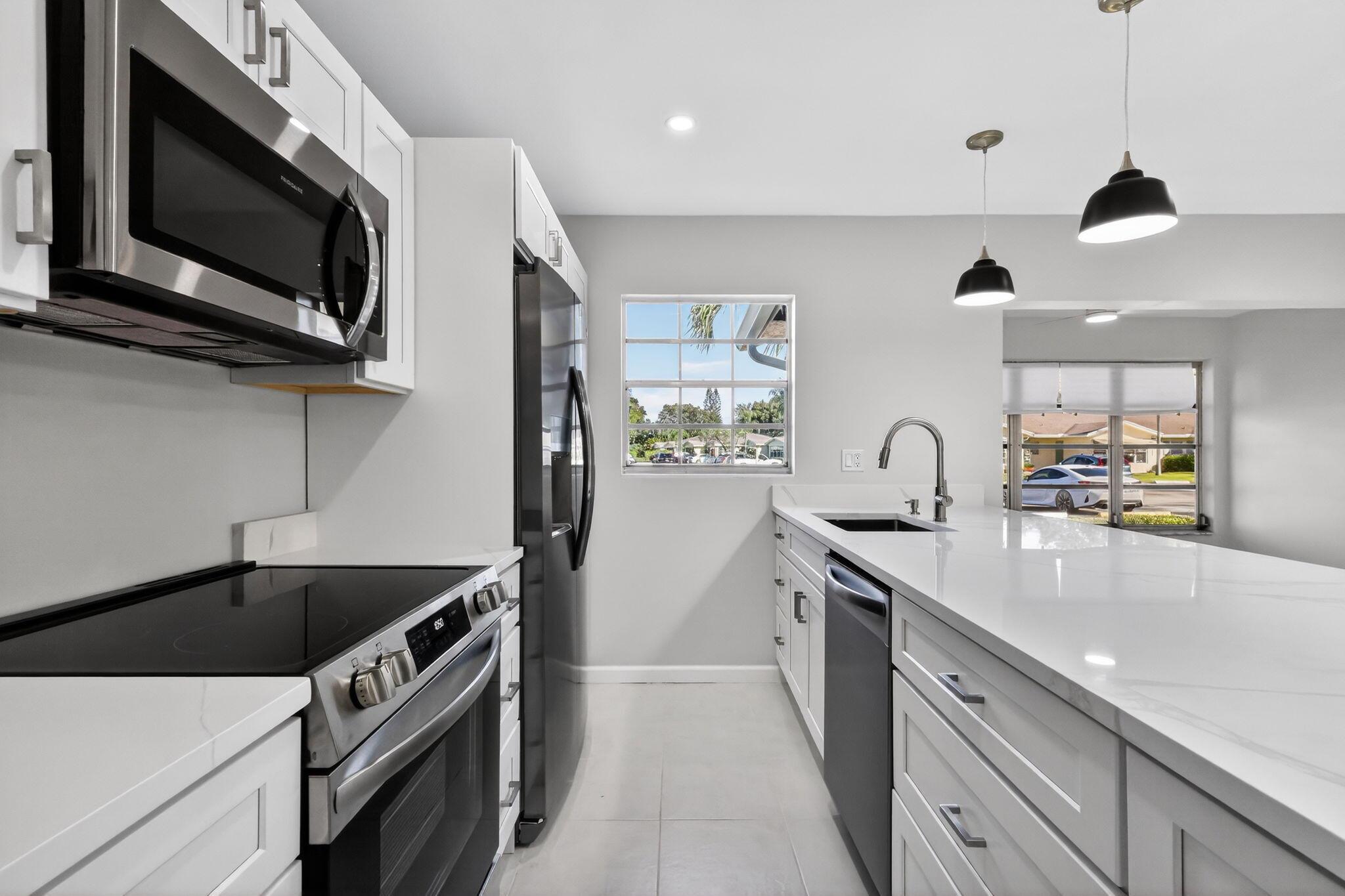 HIGH POINT - Residential