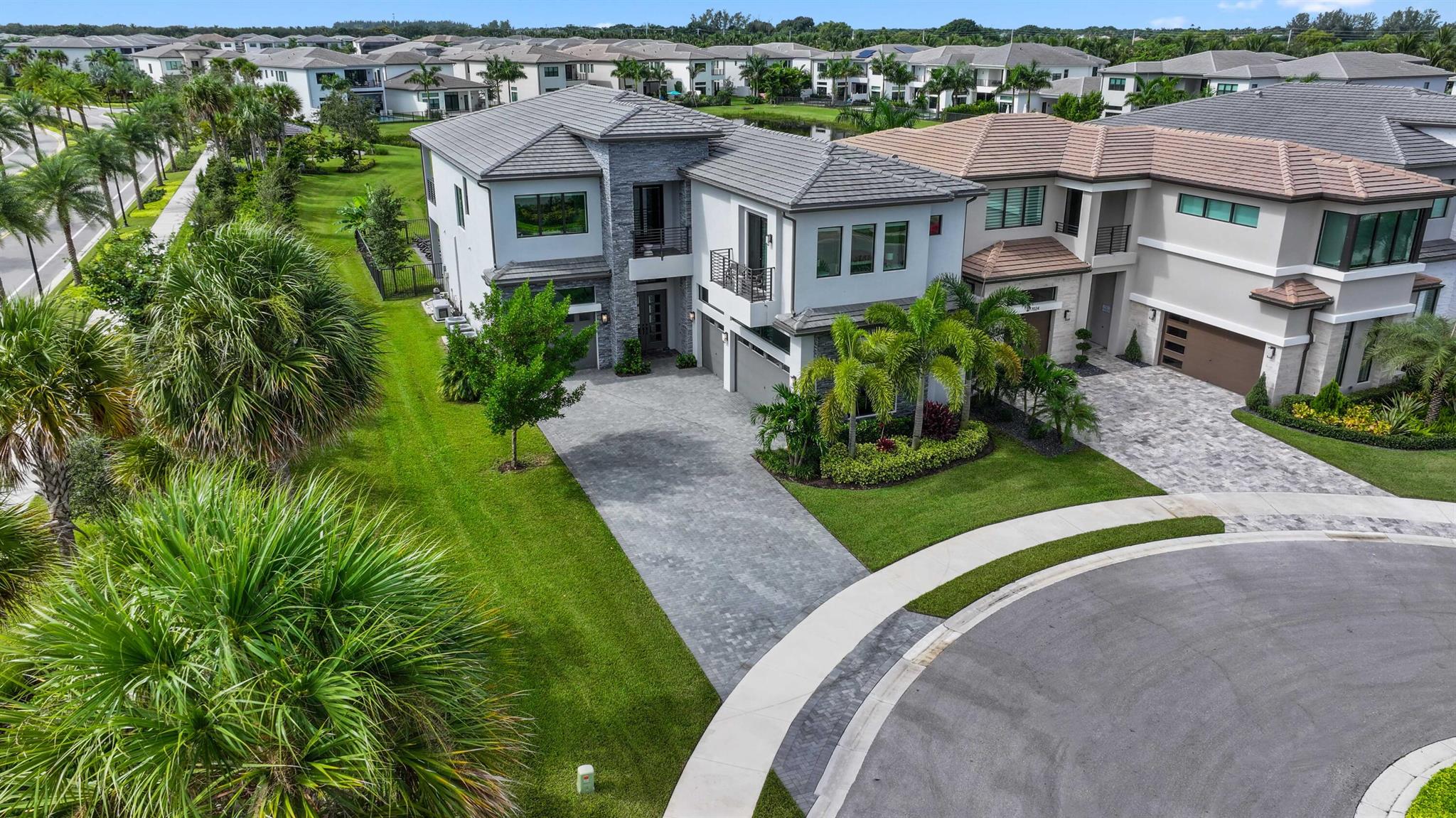 BOCA BRIDGES - Residential