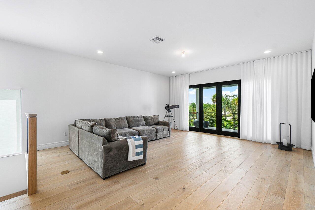 BOCA BRIDGES - Residential