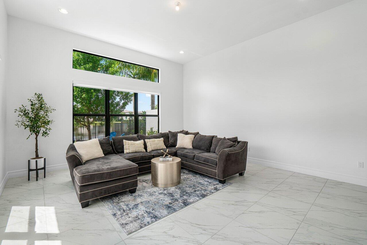 BOCA BRIDGES - Residential