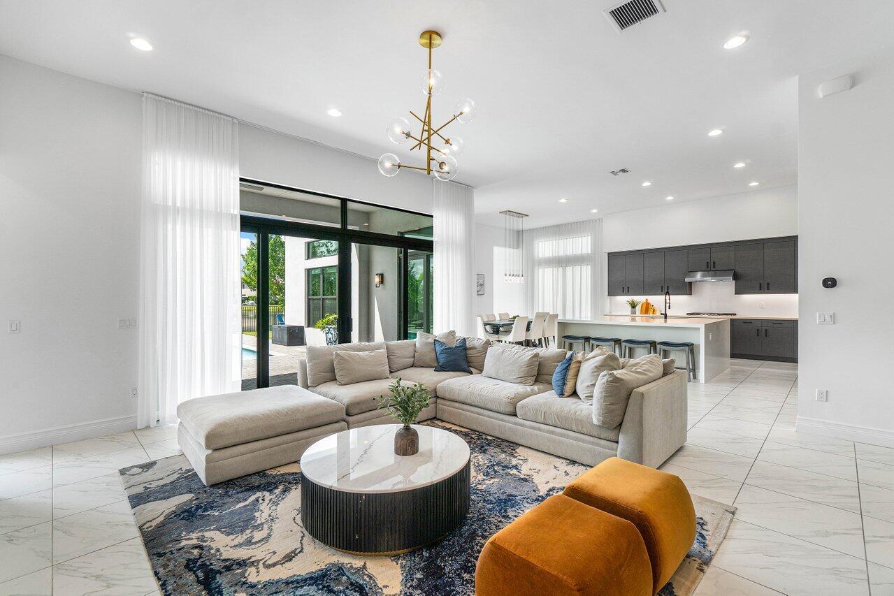 BOCA BRIDGES - Residential