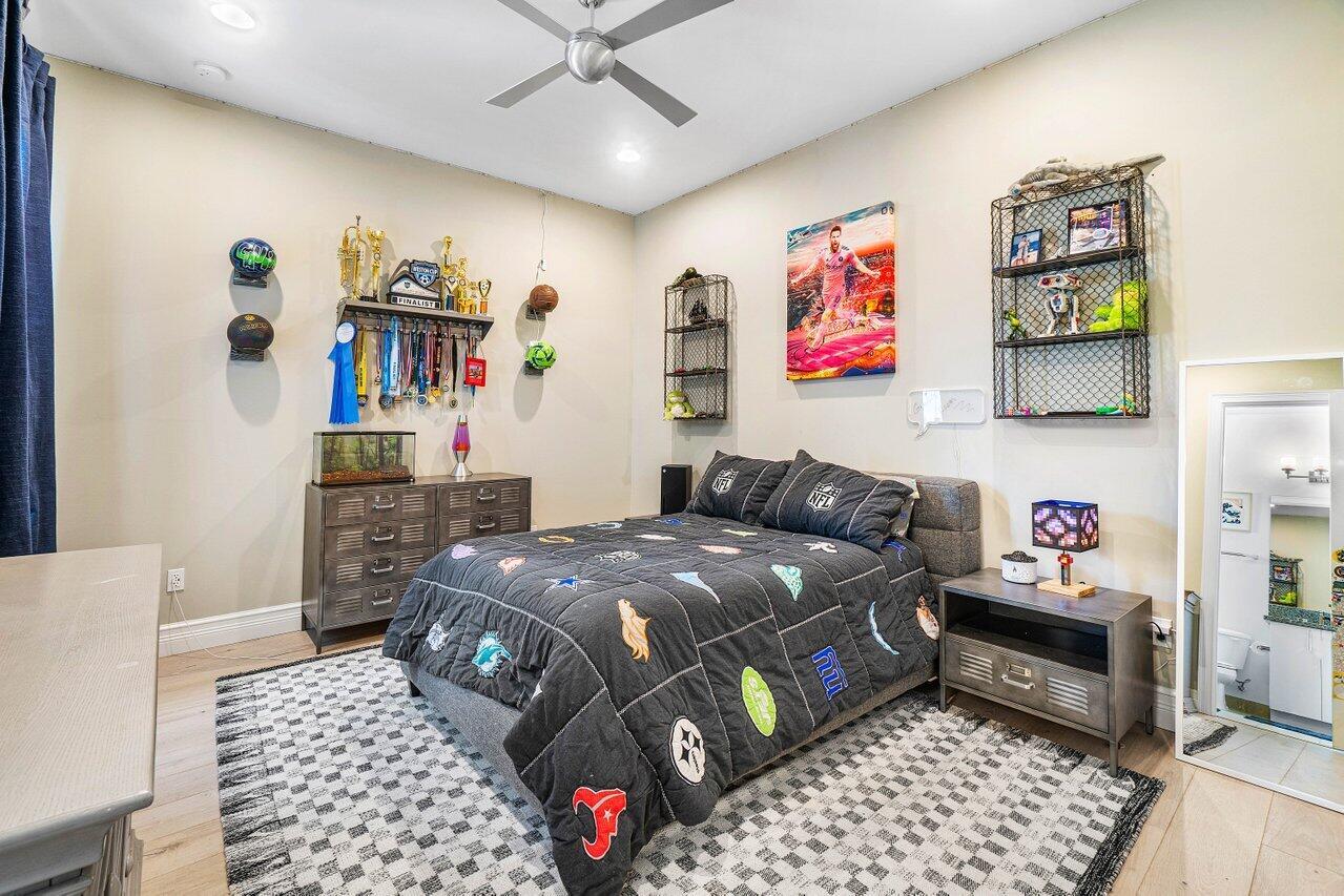 BOCA BRIDGES - Residential