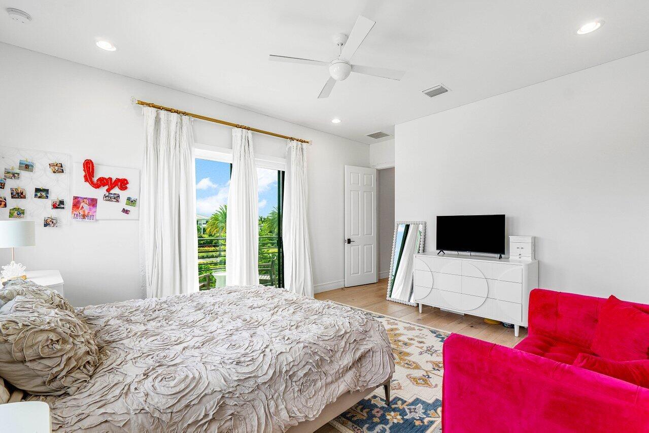 BOCA BRIDGES - Residential