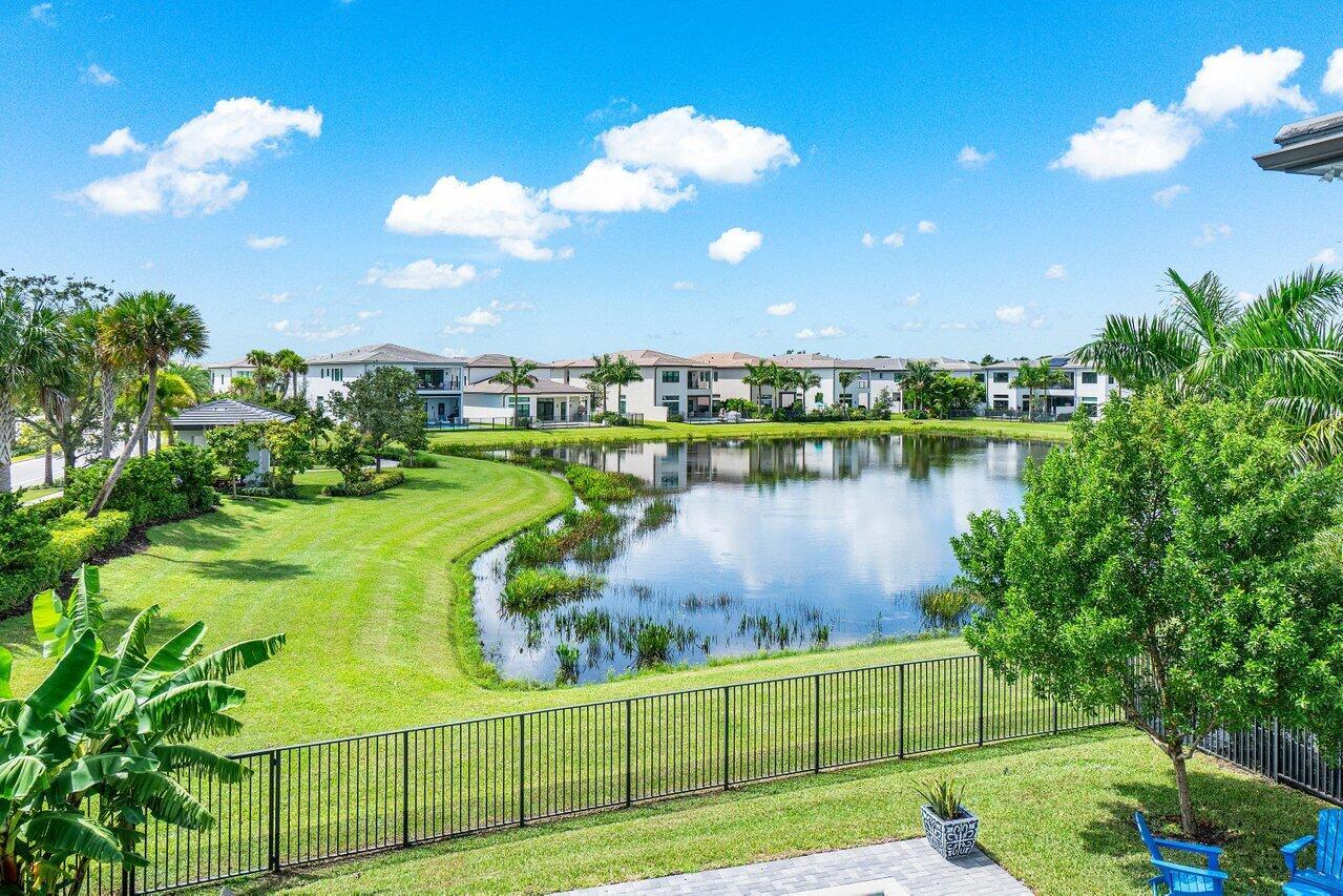 BOCA BRIDGES - Residential