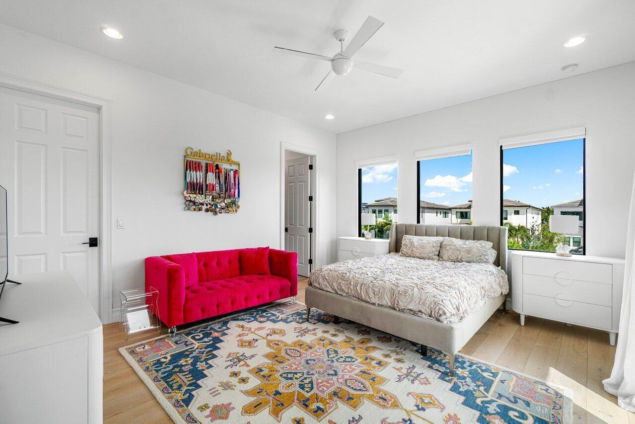 BOCA BRIDGES - Residential