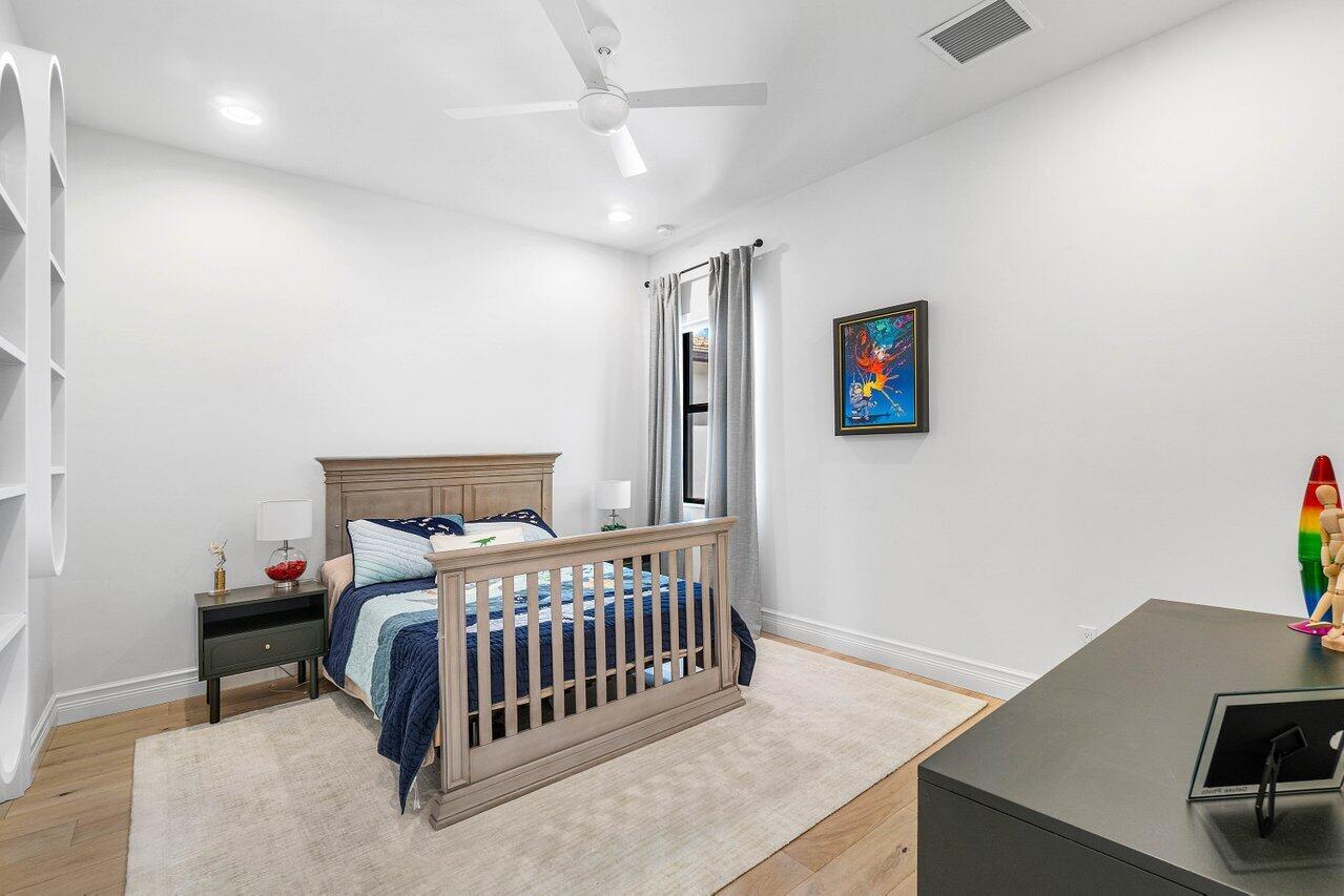 BOCA BRIDGES - Residential