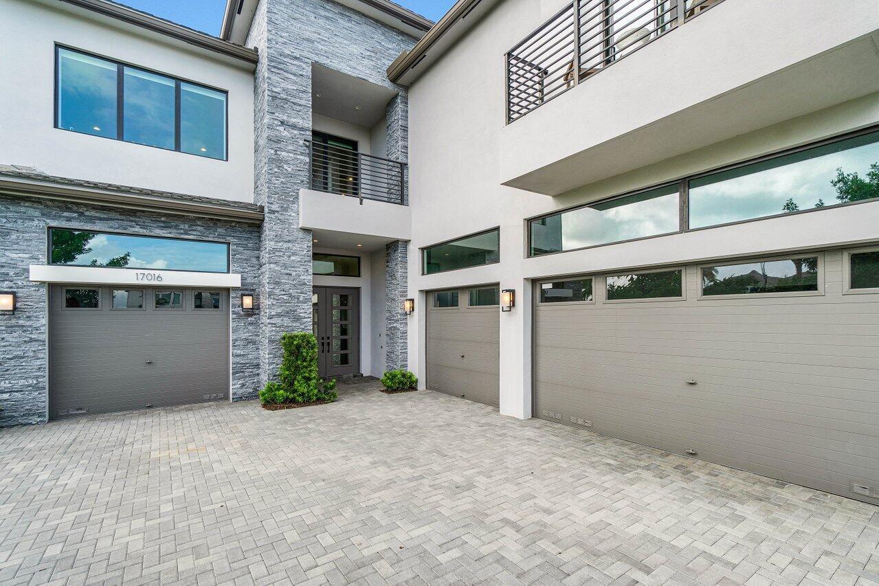 BOCA BRIDGES - Residential