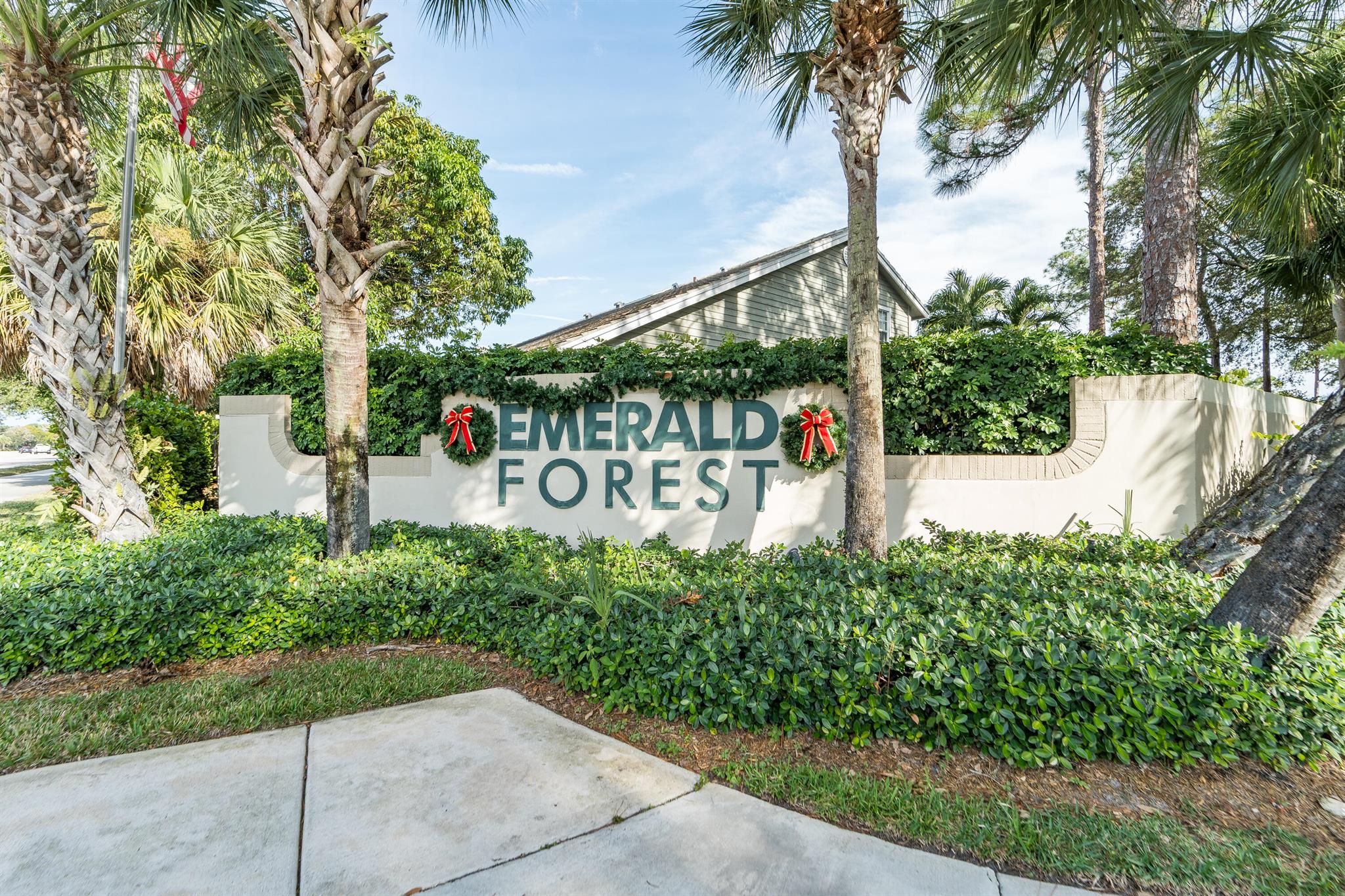 EMERALD FOREST OF WELLING - Residential