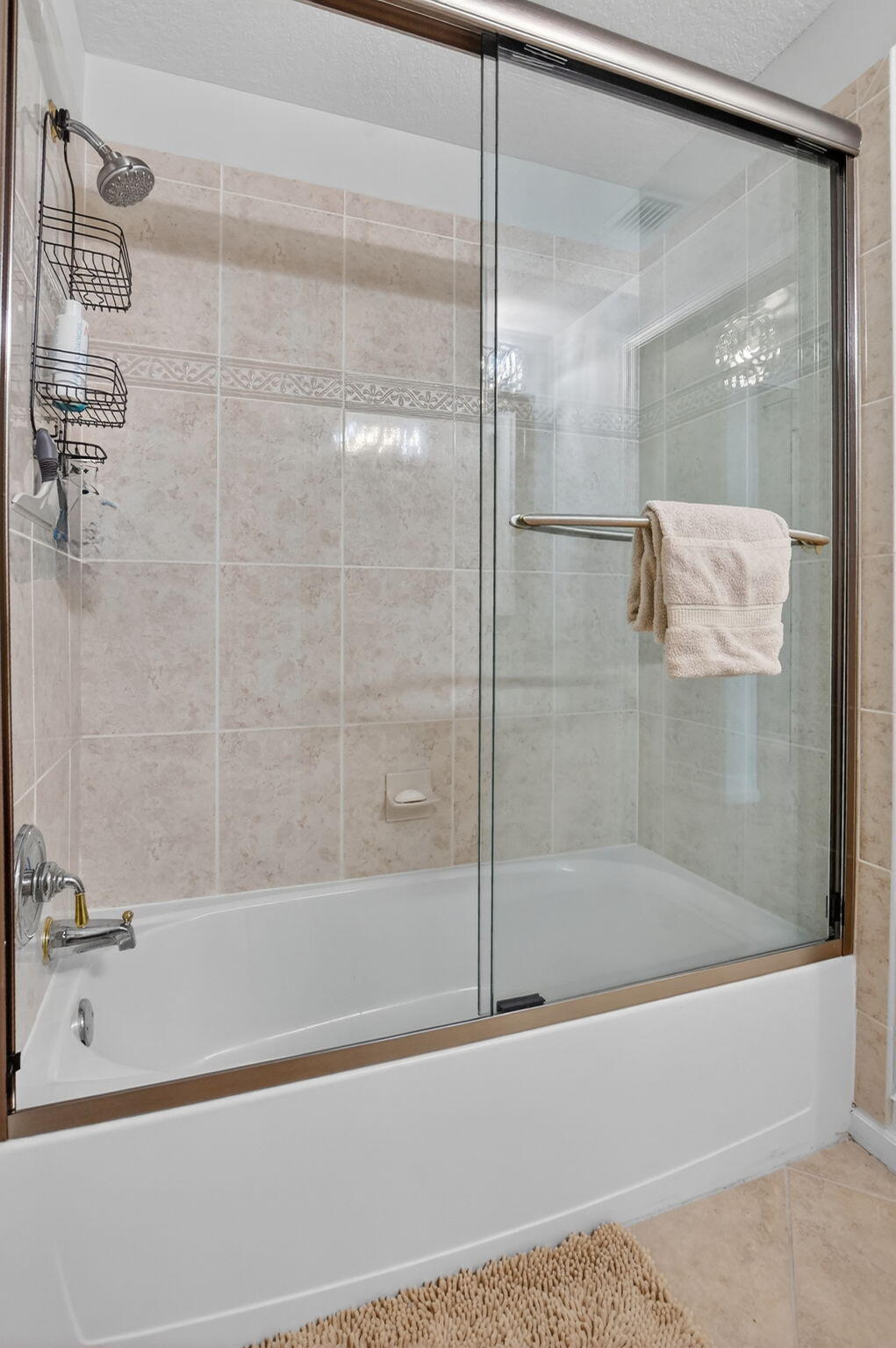 CORONADO AT BOCA RATON CONDO - Residential Lease